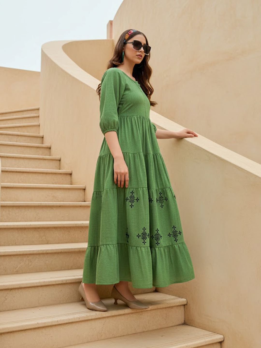 Solid Green Midi Puff Sleeve Layered Round Neck Dress