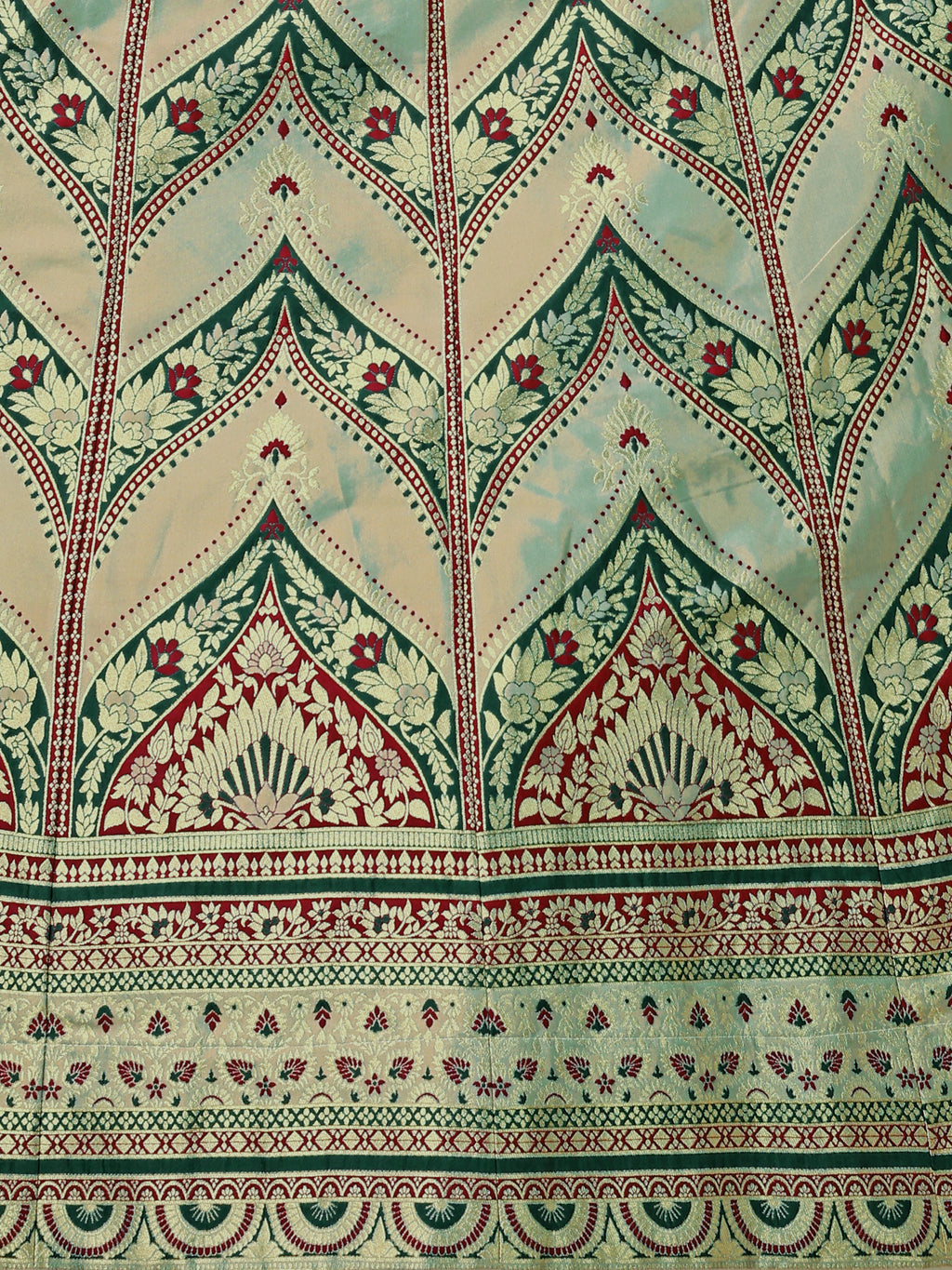 Double-Shaded Green Lehenga Choli With Zari Woven Motifs