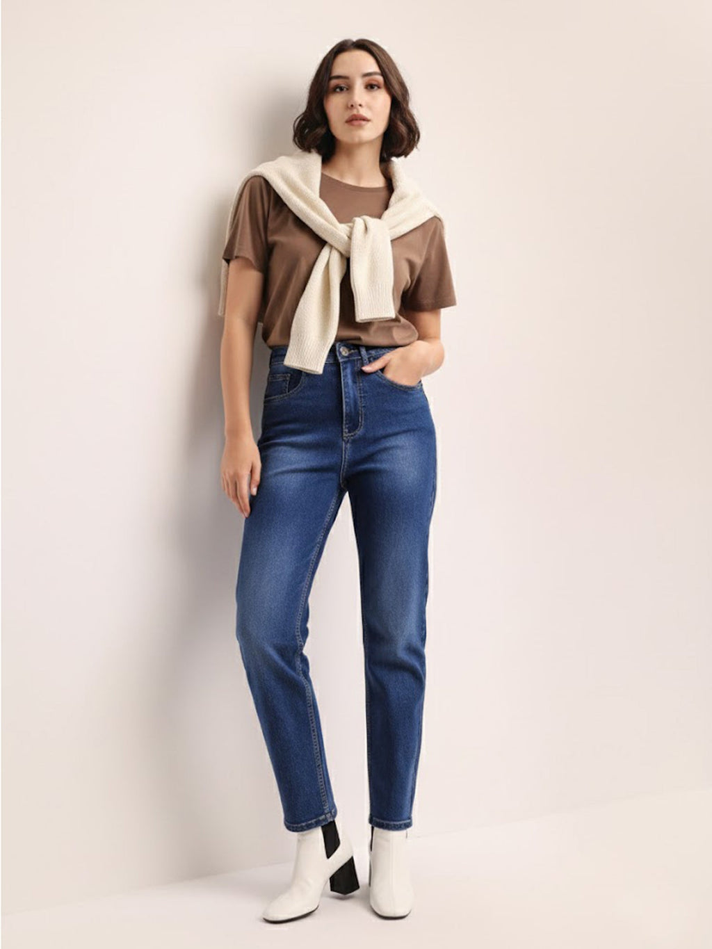 Below Knee Slim Fit Regular Jeans