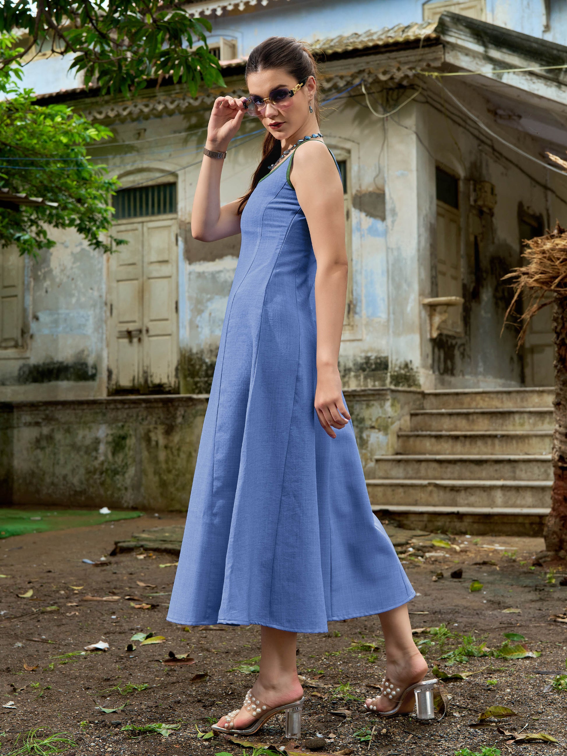 Women's Solid blue Dress