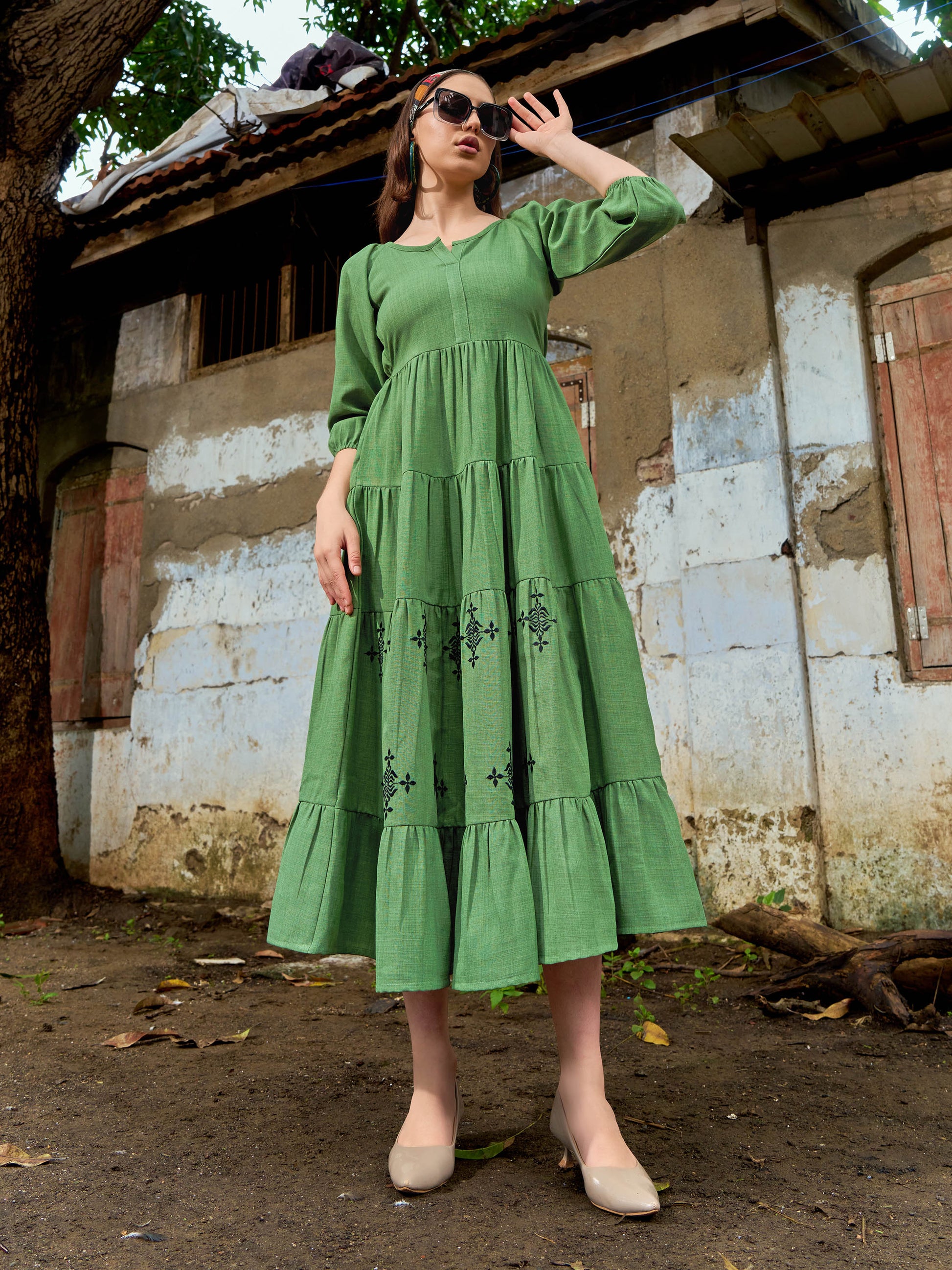 Women Layered Midi Puff Sleeve Round Neck Solid Dress