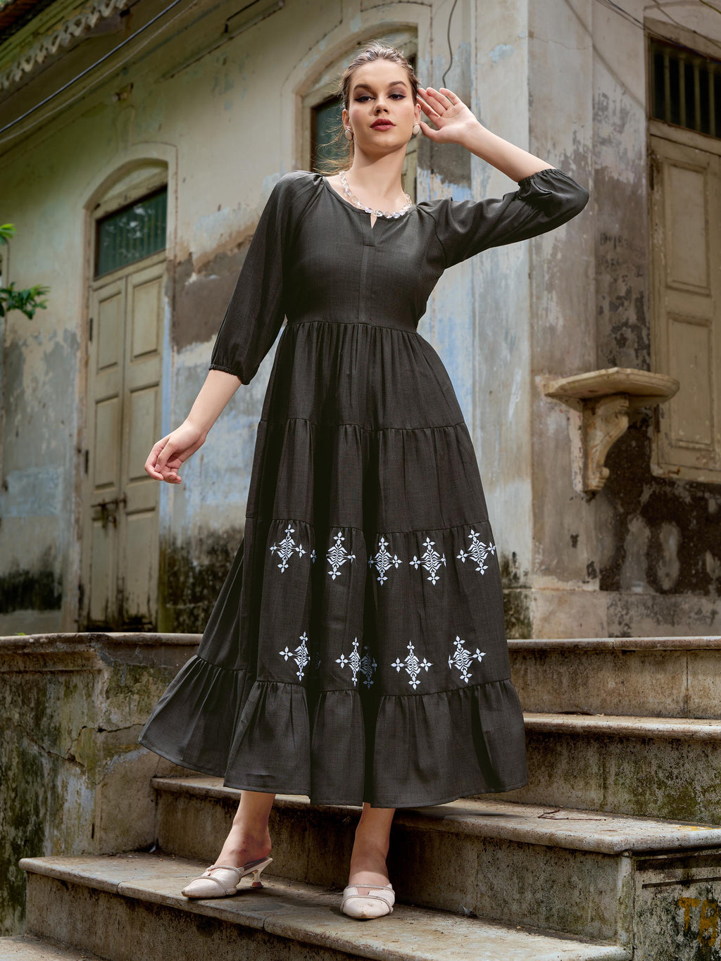 Women Layered Midi Puff Sleeve Round Neck Solid Dress