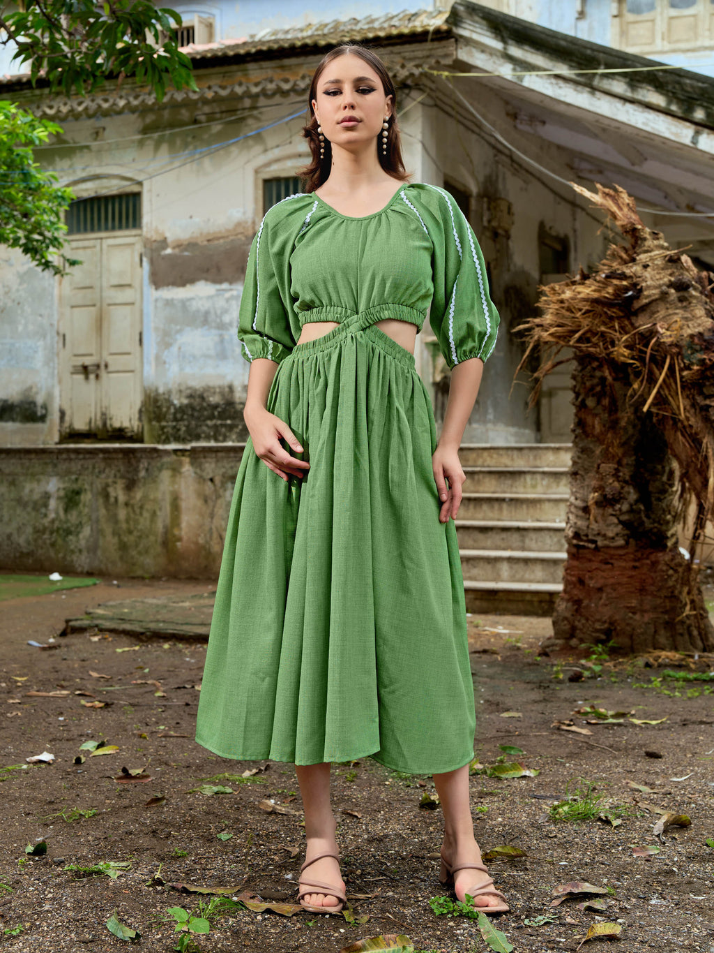 Puff Sleeve Solid Midi length Dress