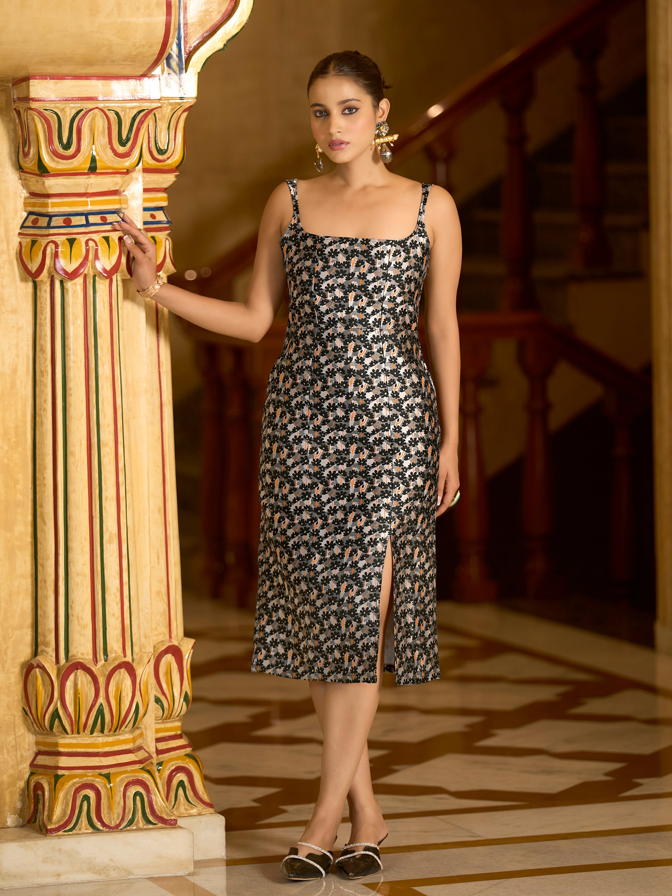 Women Bodycon Midi Sleeveless Square Emblished Dress