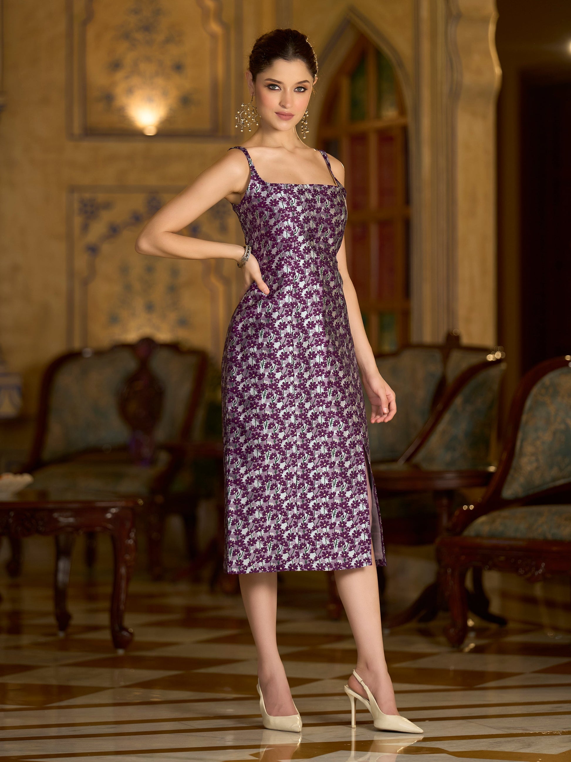 Women Bodycon Midi Sleeveless Square Emblished Dress