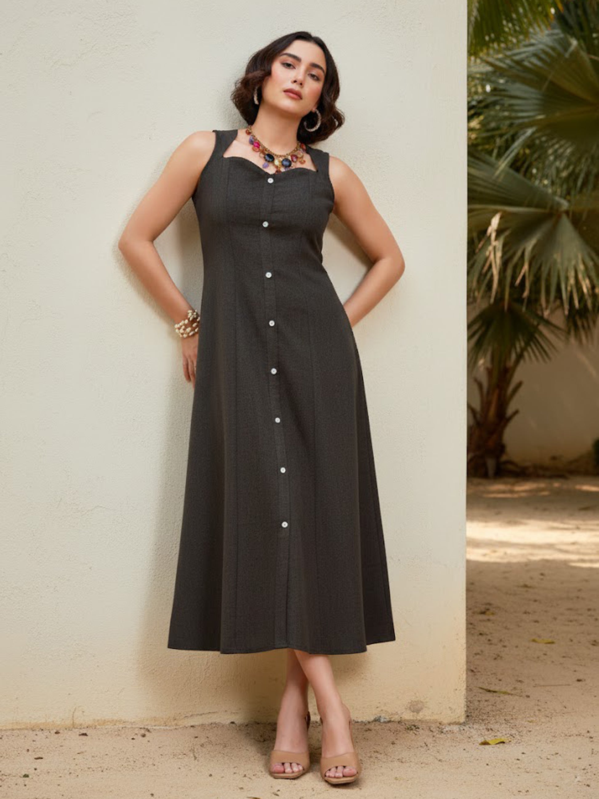 Midi Length Sleeveless Solid Dress