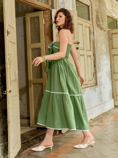 GREEN