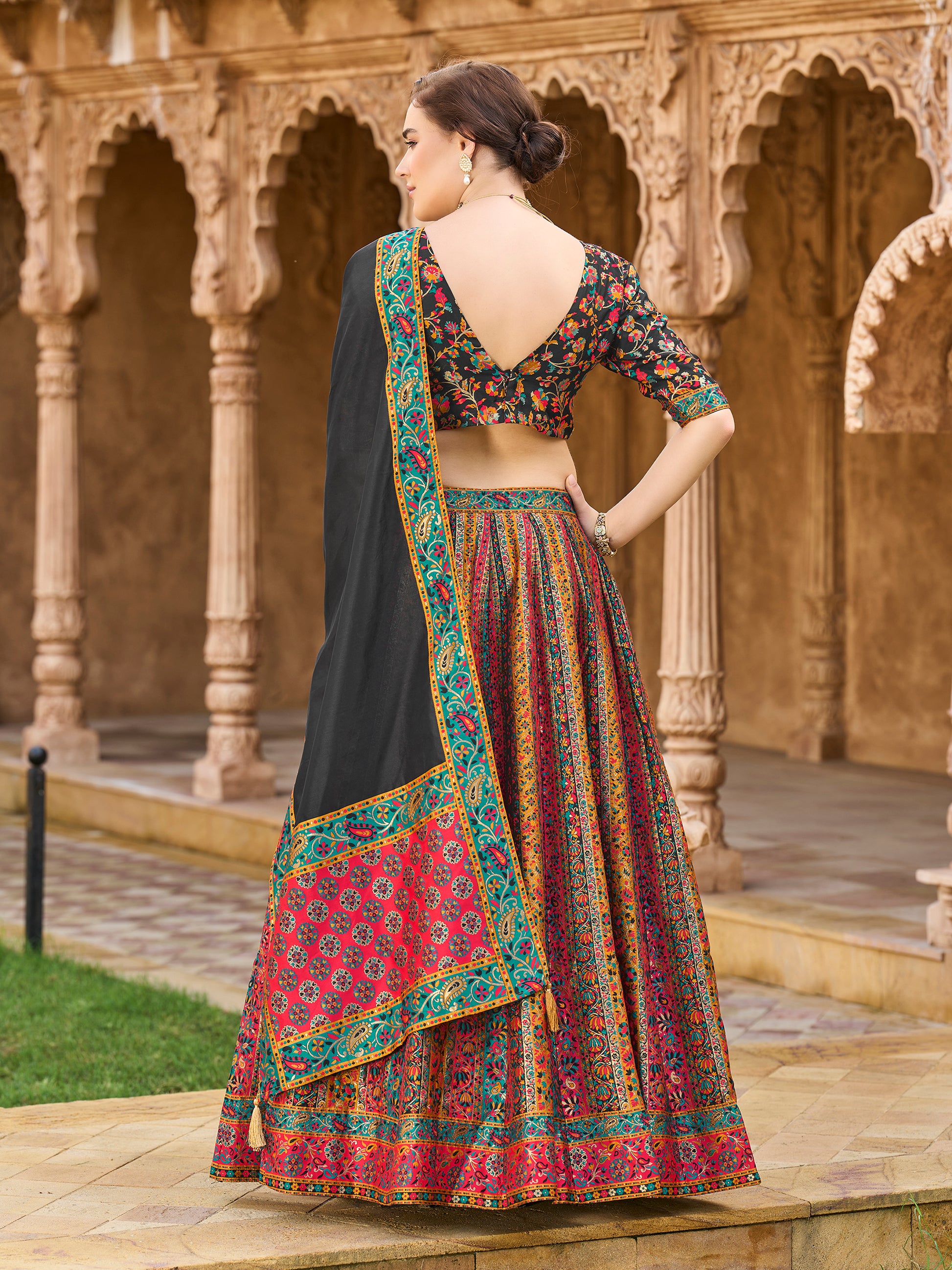 Women's Black Jacquard Crape Lehengas