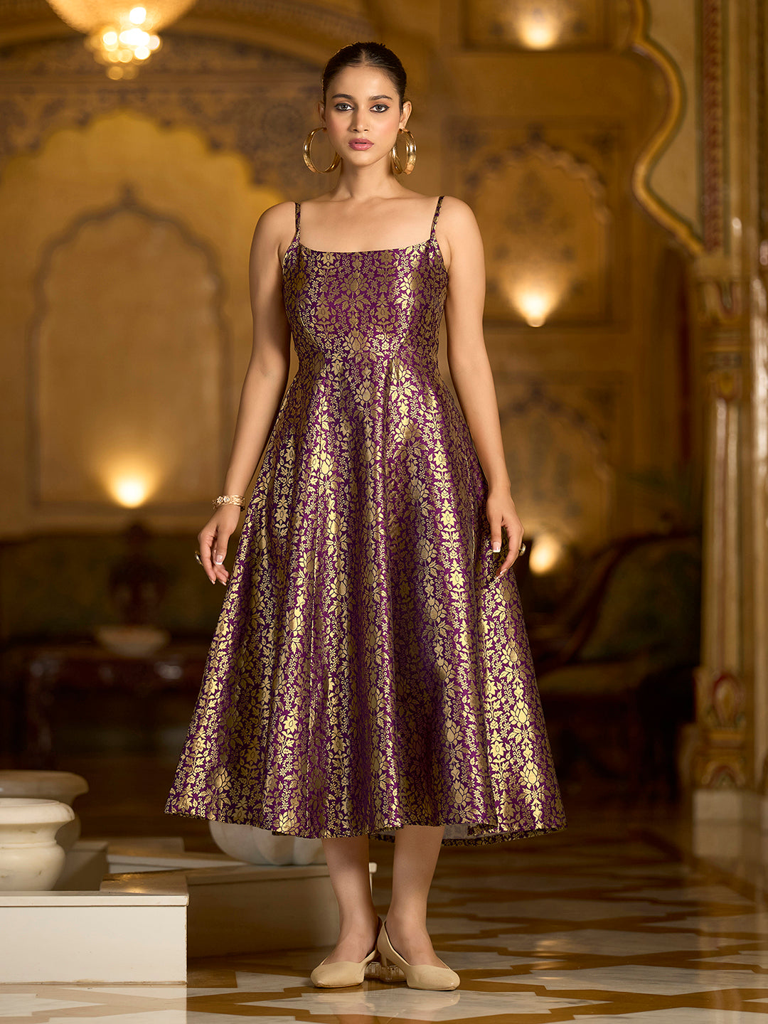 Midi Length Sleeveless Emblished Dress