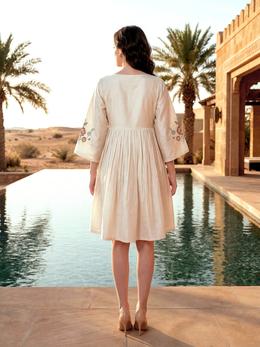 Women’s Fit & Flare Knee Length Regular Sleeve V-neck Solid Dress