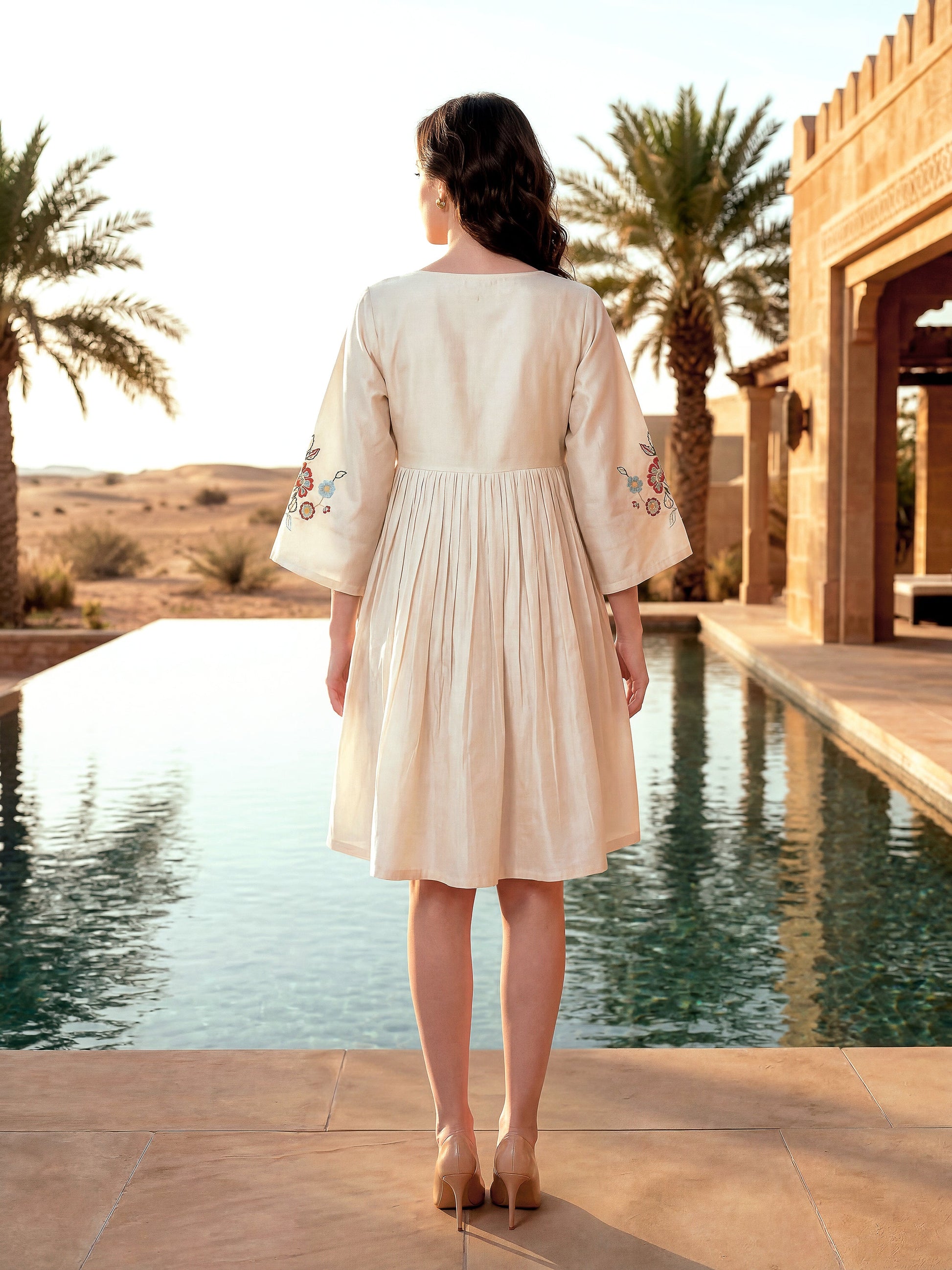 Women’s Fit & Flare Knee Length Regular Sleeve V-neck Solid Dress