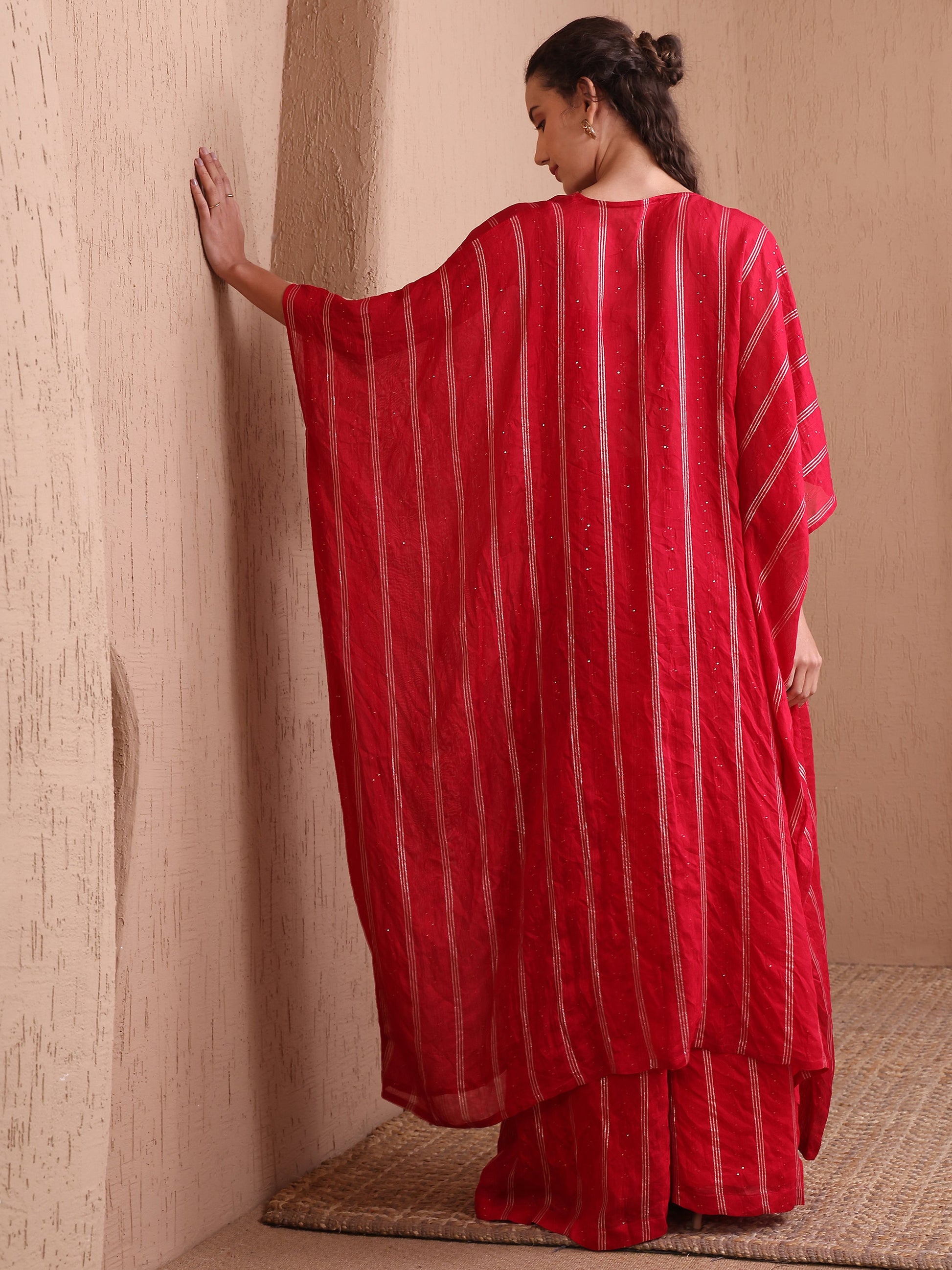Women's Red Pure Viscose Sweetheart Ethenic Co-Ords