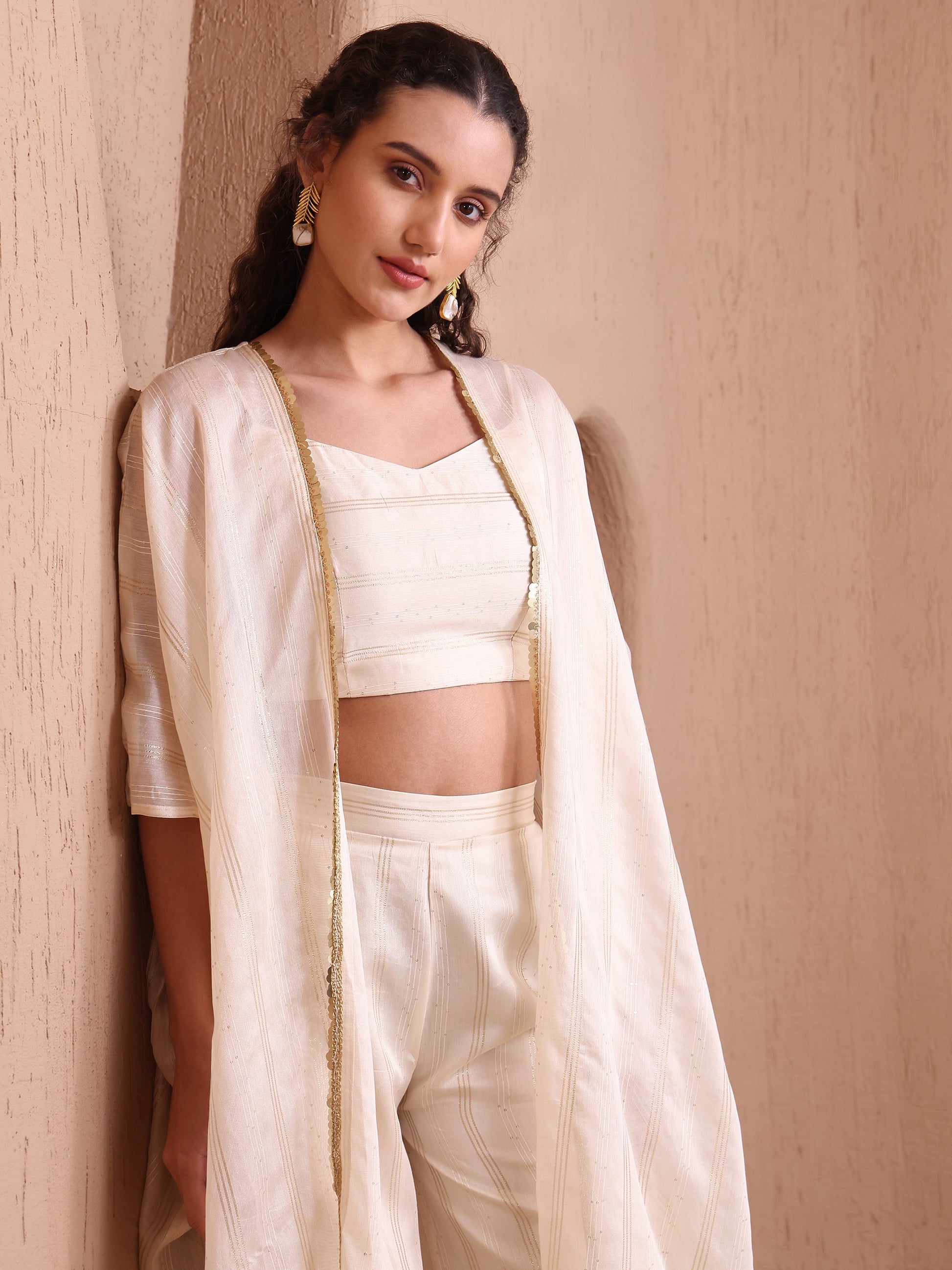 Women's Off White Pure Viscose Sweetheart Ethenic Co-Ords