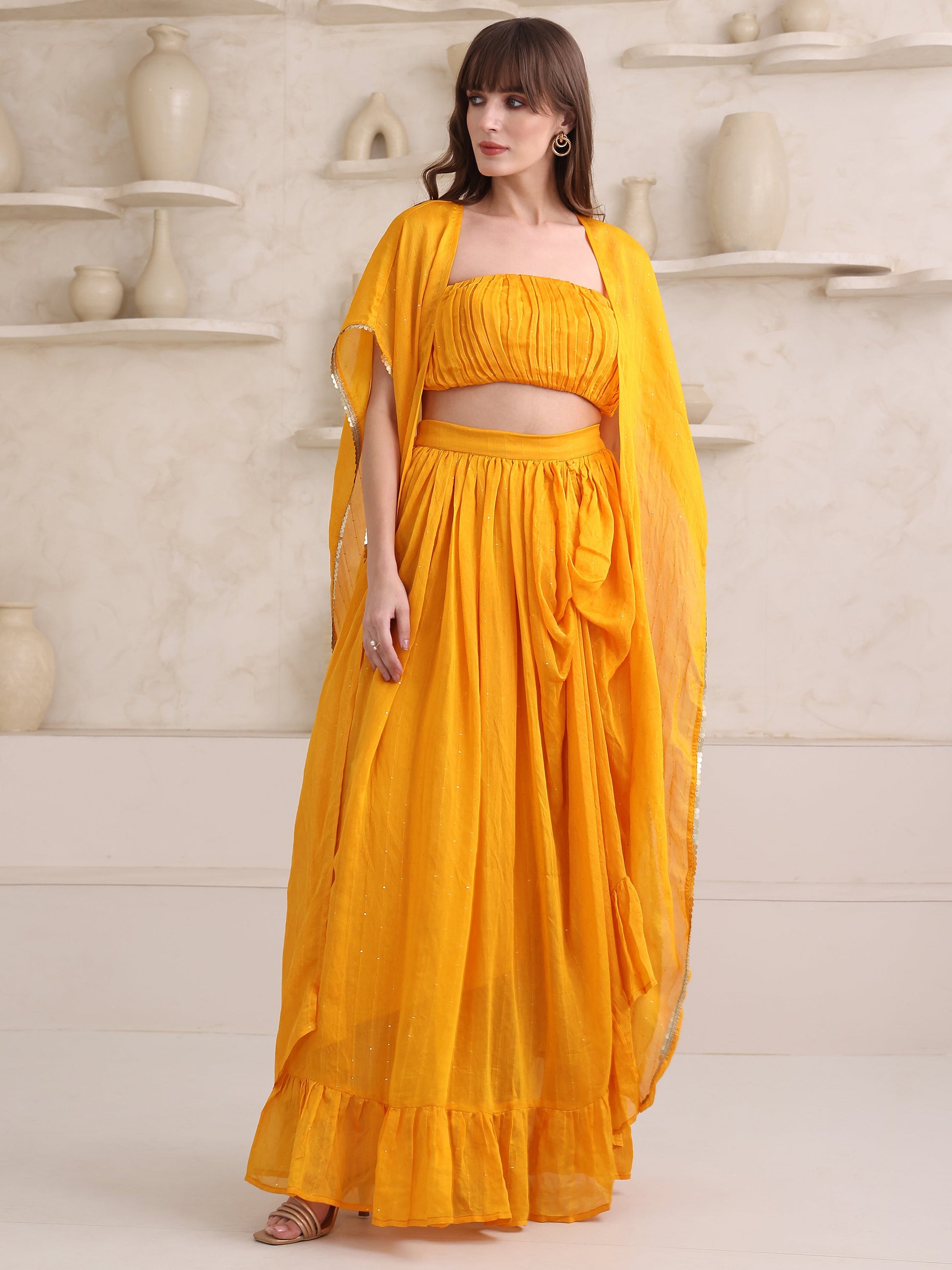 Women's Yellow Solid Kimono Sleeve Ethenic Co-Ords