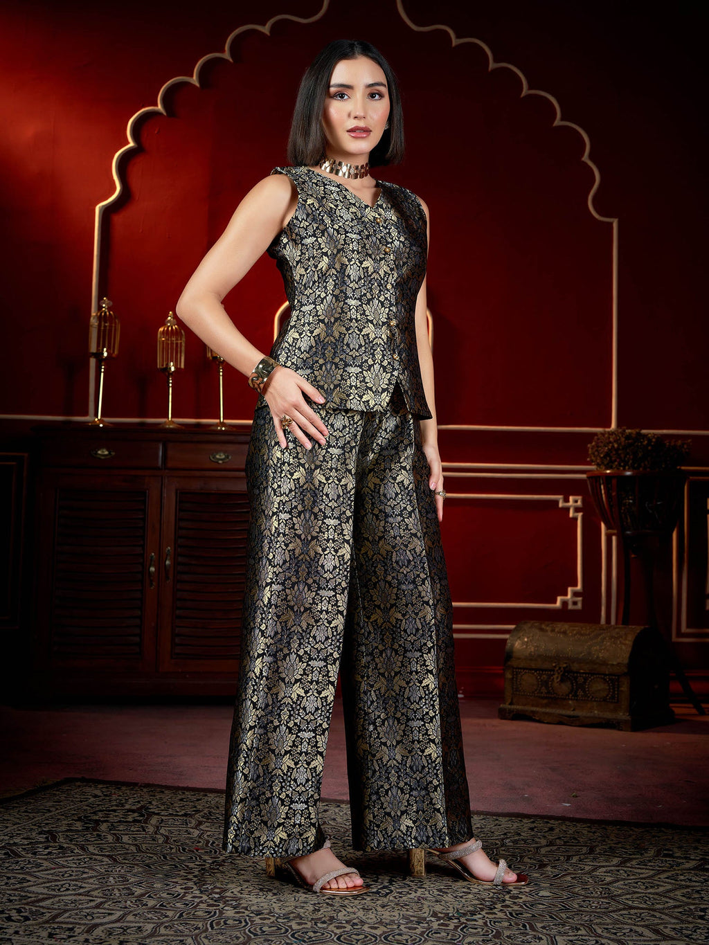 V- Neck Polyester Sleeves Co-ords Set
