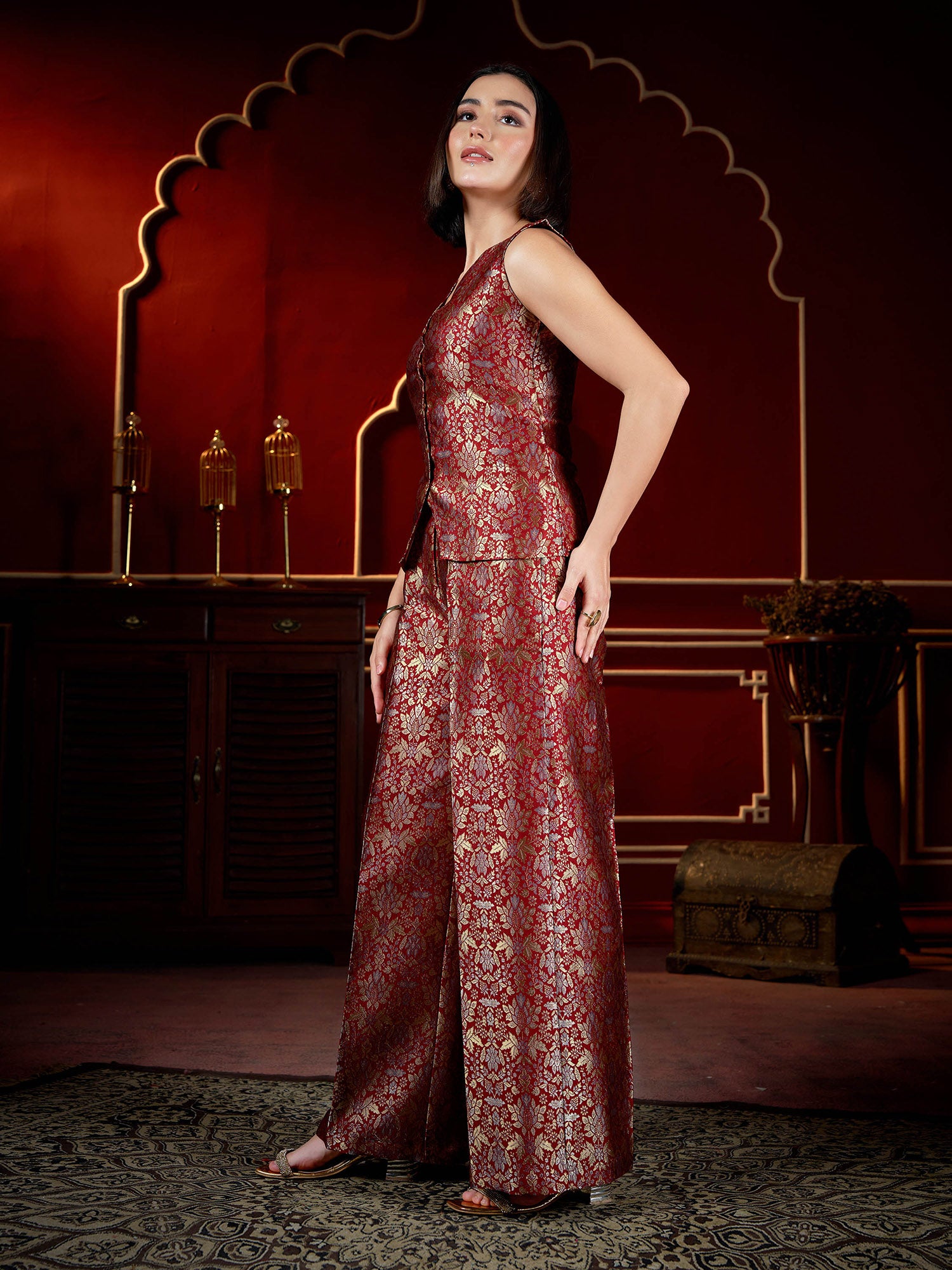 V- Neck Polyester Sleeves Co-ords Set