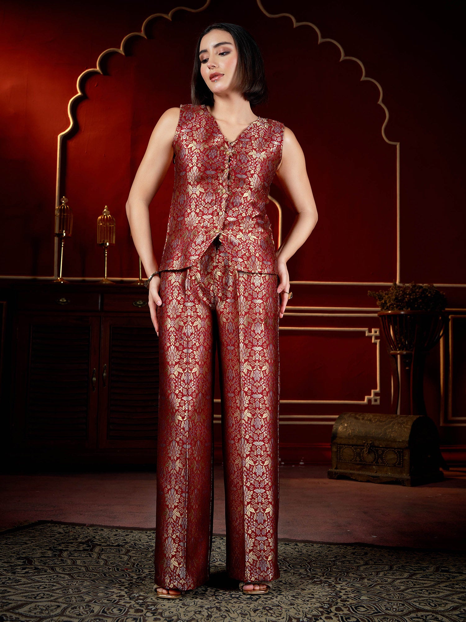V- Neck Polyester Sleeves Co-ords Set