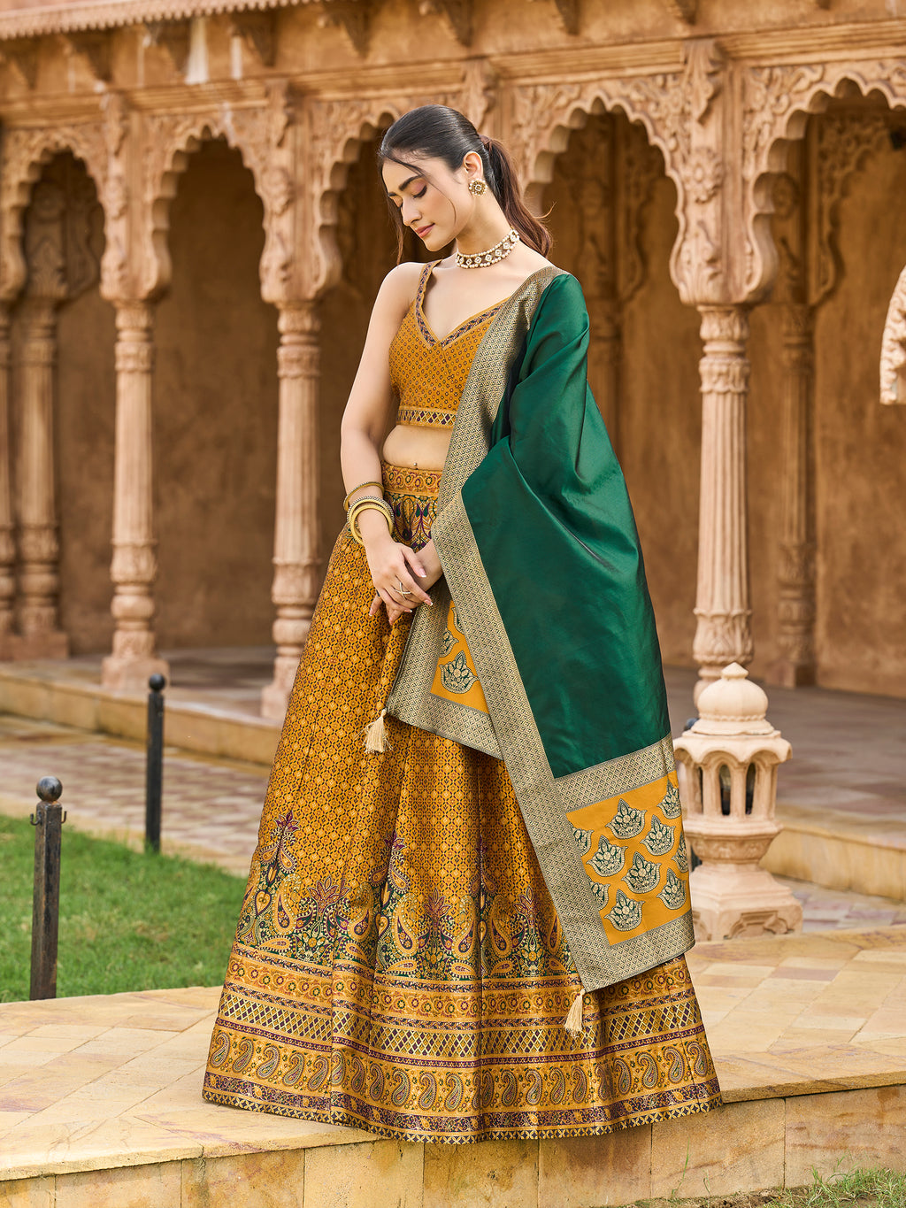 Women's Yellow Kanjiwaram Lehengas