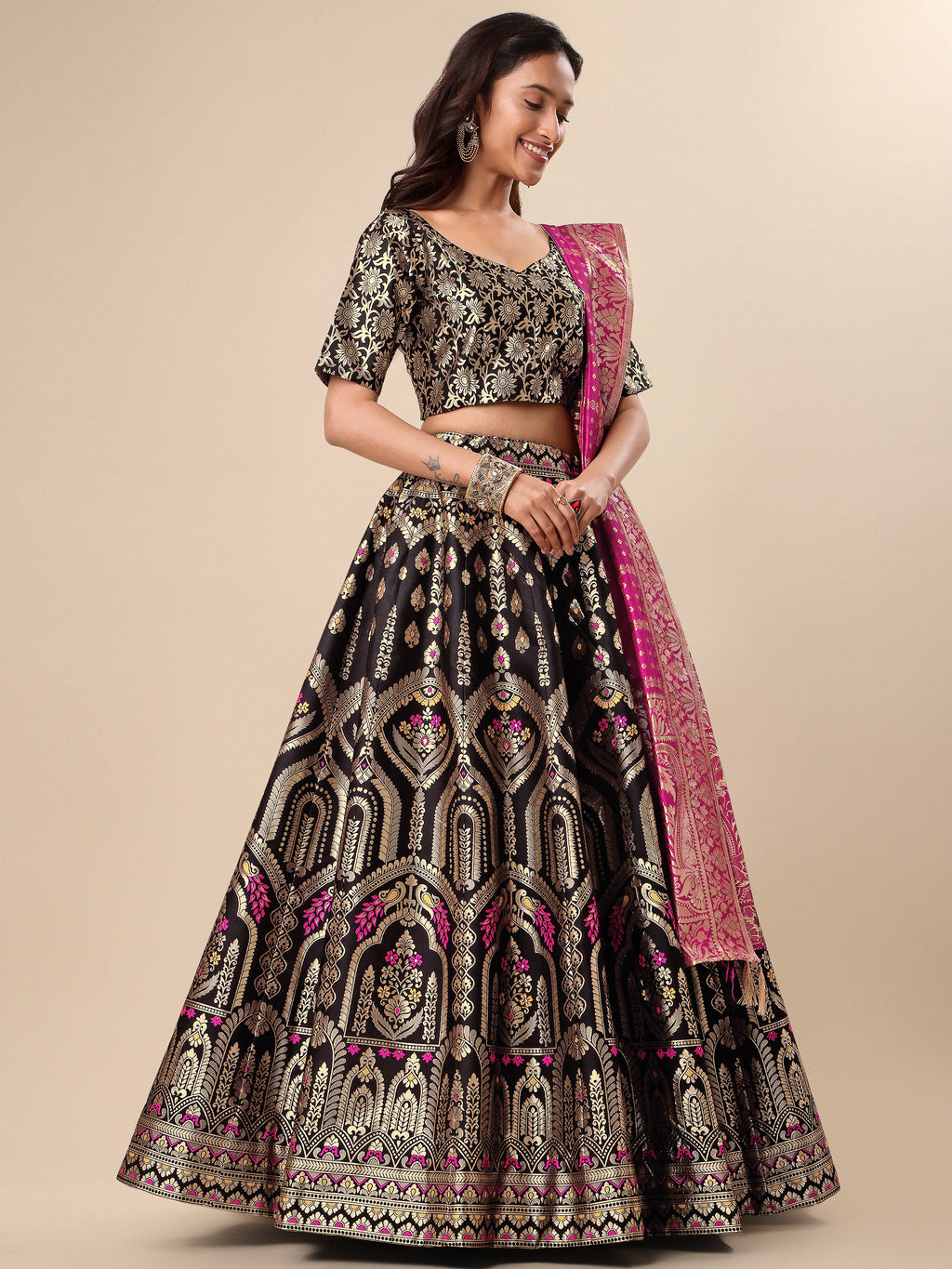 Women Black Embellished Print Lehenga