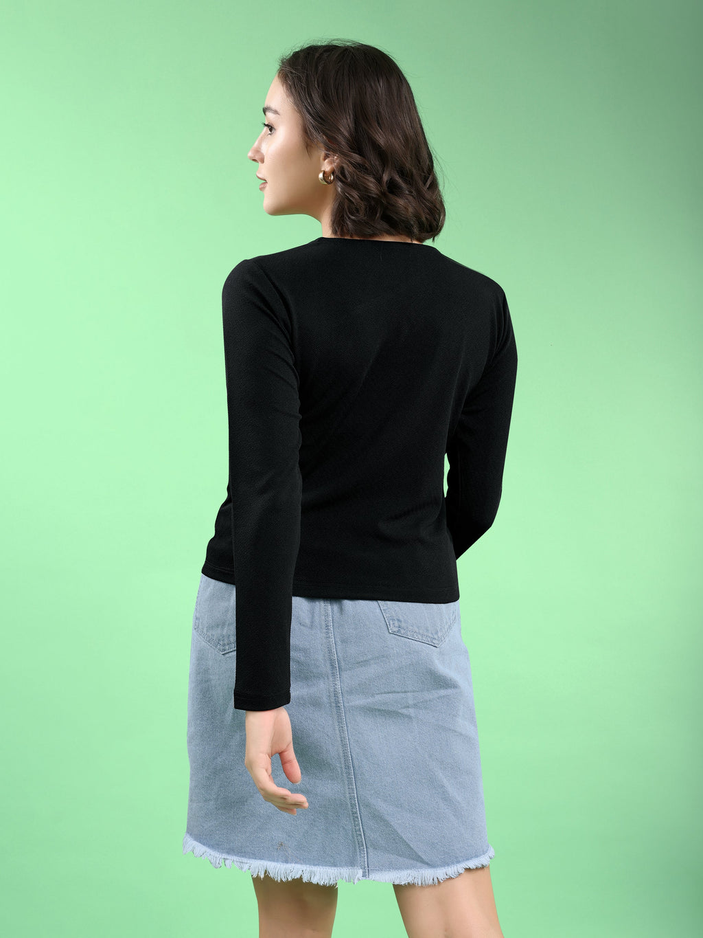 Women Fitted Tee Full Sleeve Asymmetric Straight Solid Top