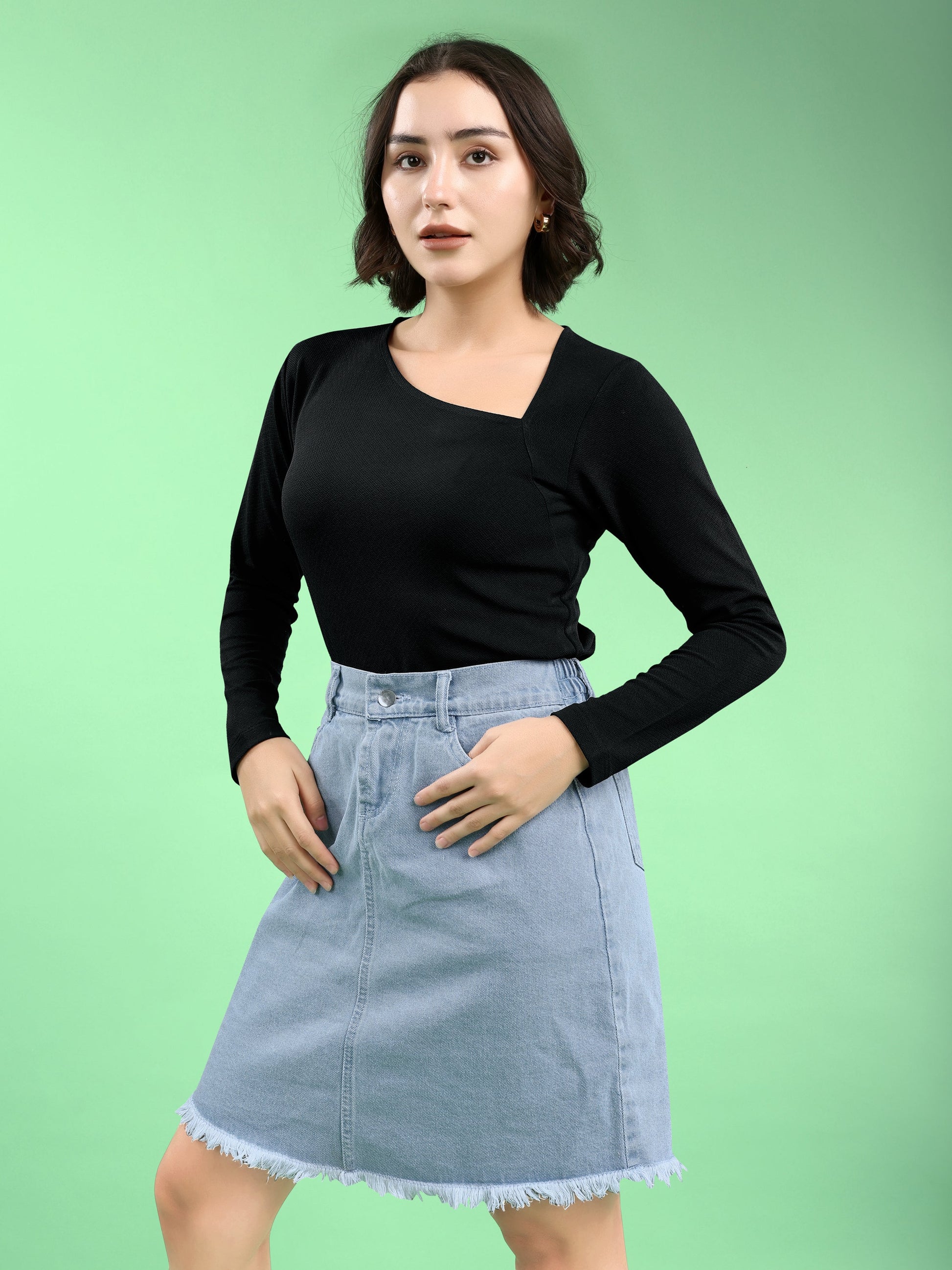 Women Fitted Tee Full Sleeve Asymmetric Straight Solid Top