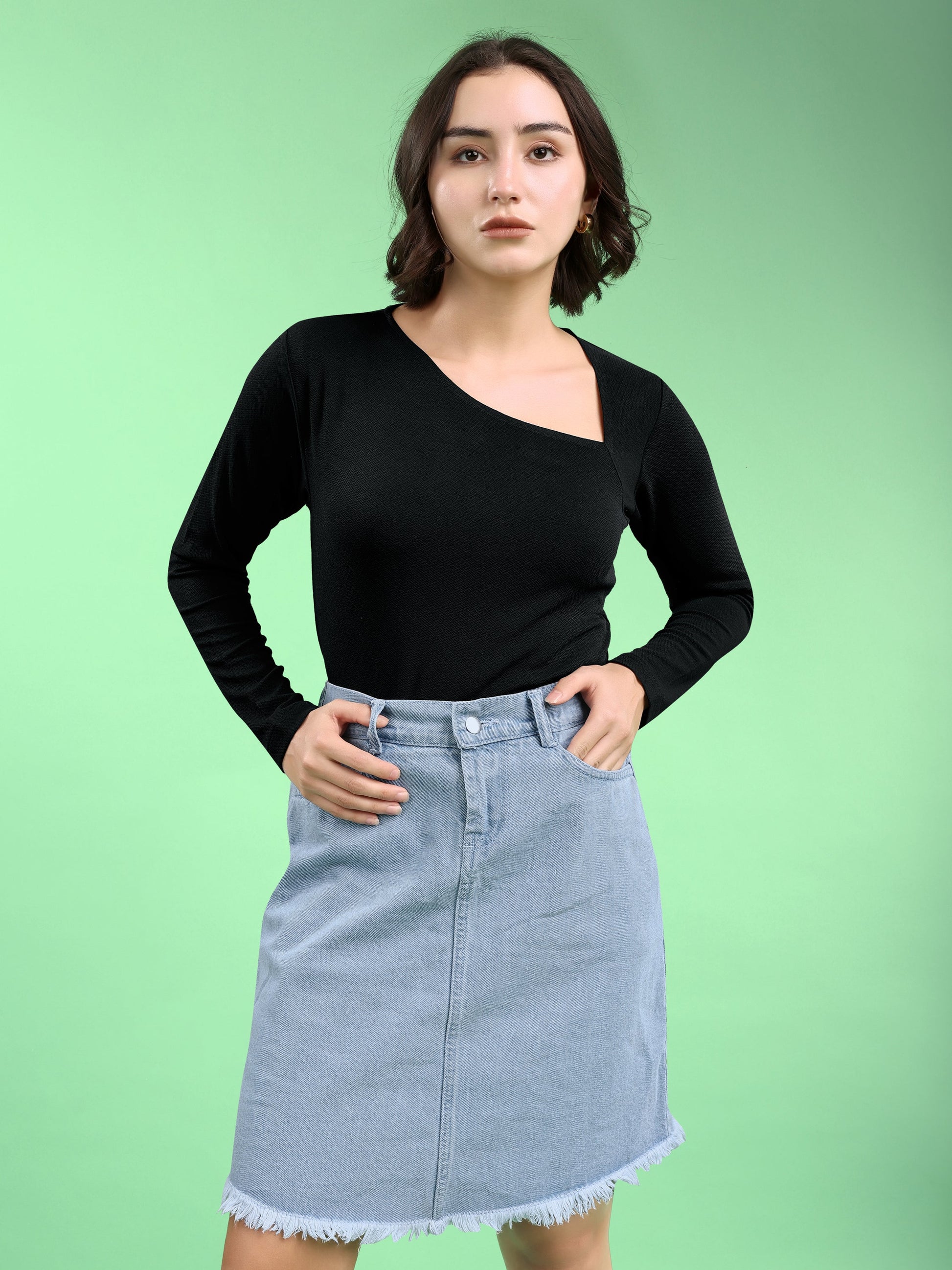 Women Fitted Tee Full Sleeve Asymmetric Straight Solid Top