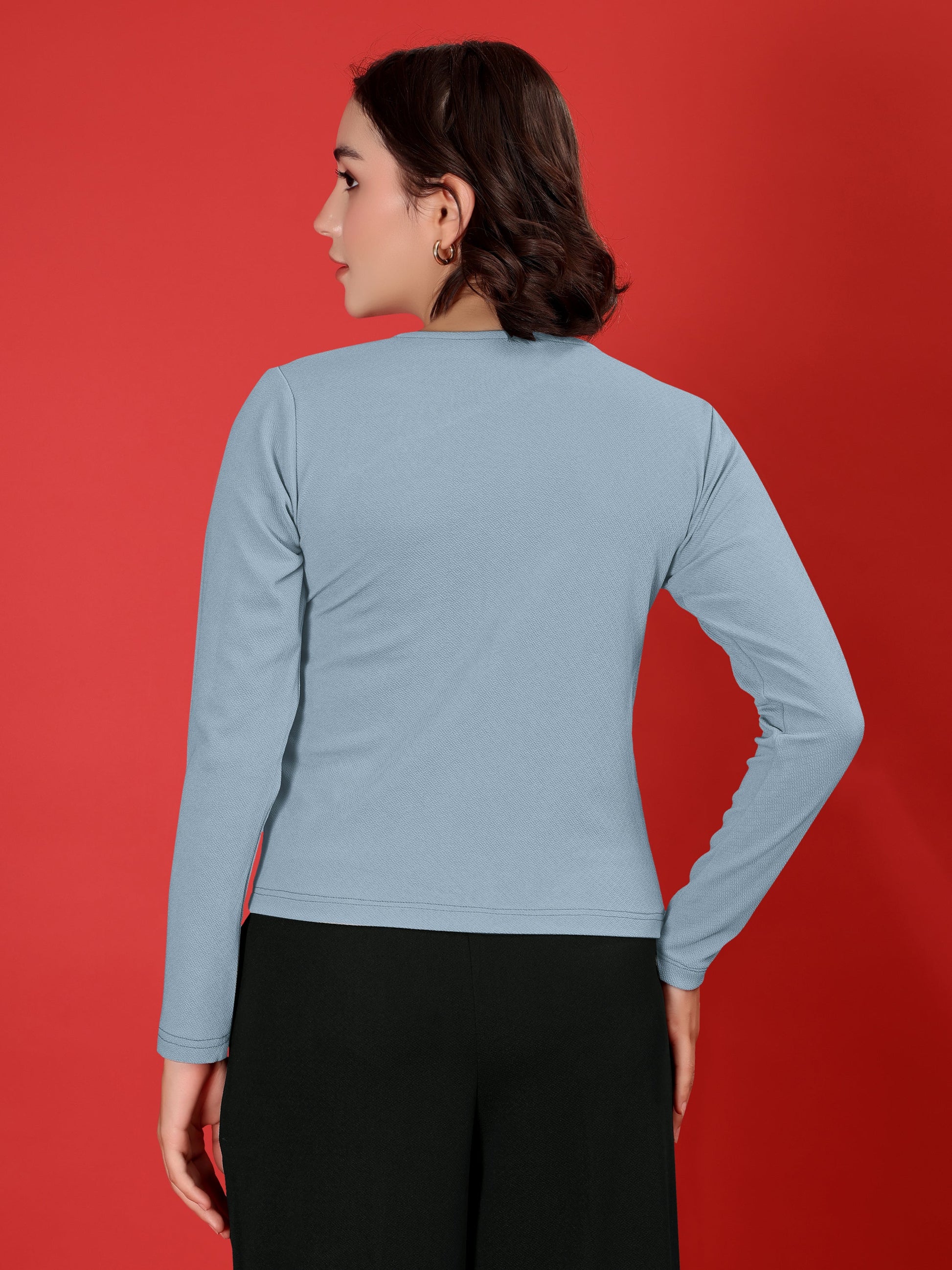 Women Fitted Tee Full Sleeve Asymmetric Straight Solid Top