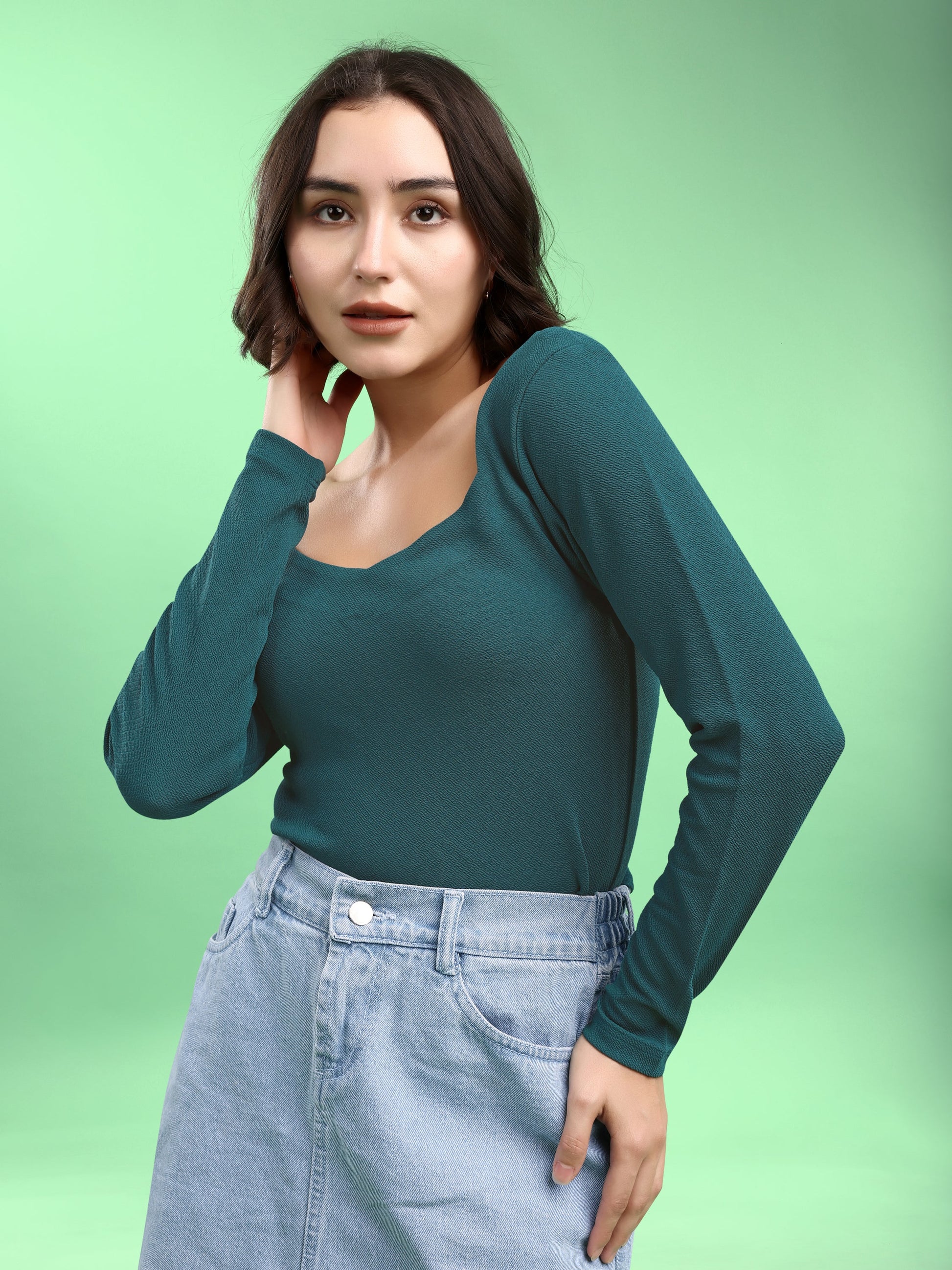 Full Sleeve Straight Solid Top