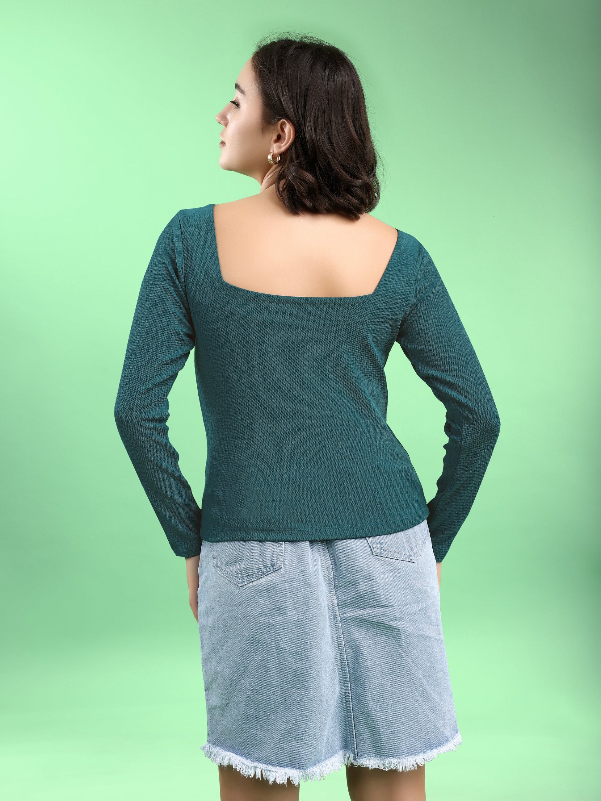 Full Sleeve Straight Solid Top