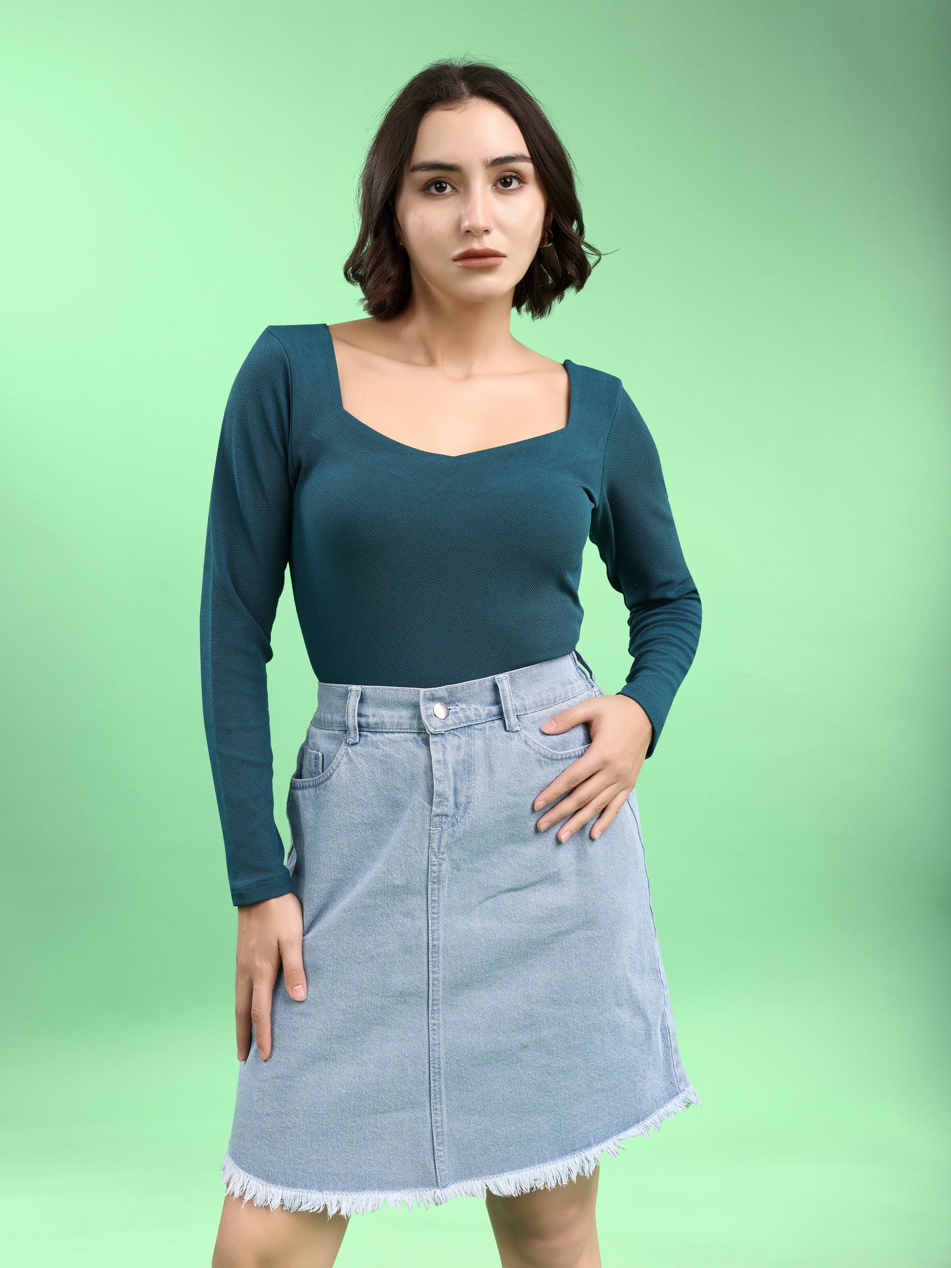 Full Sleeve Straight Solid Top