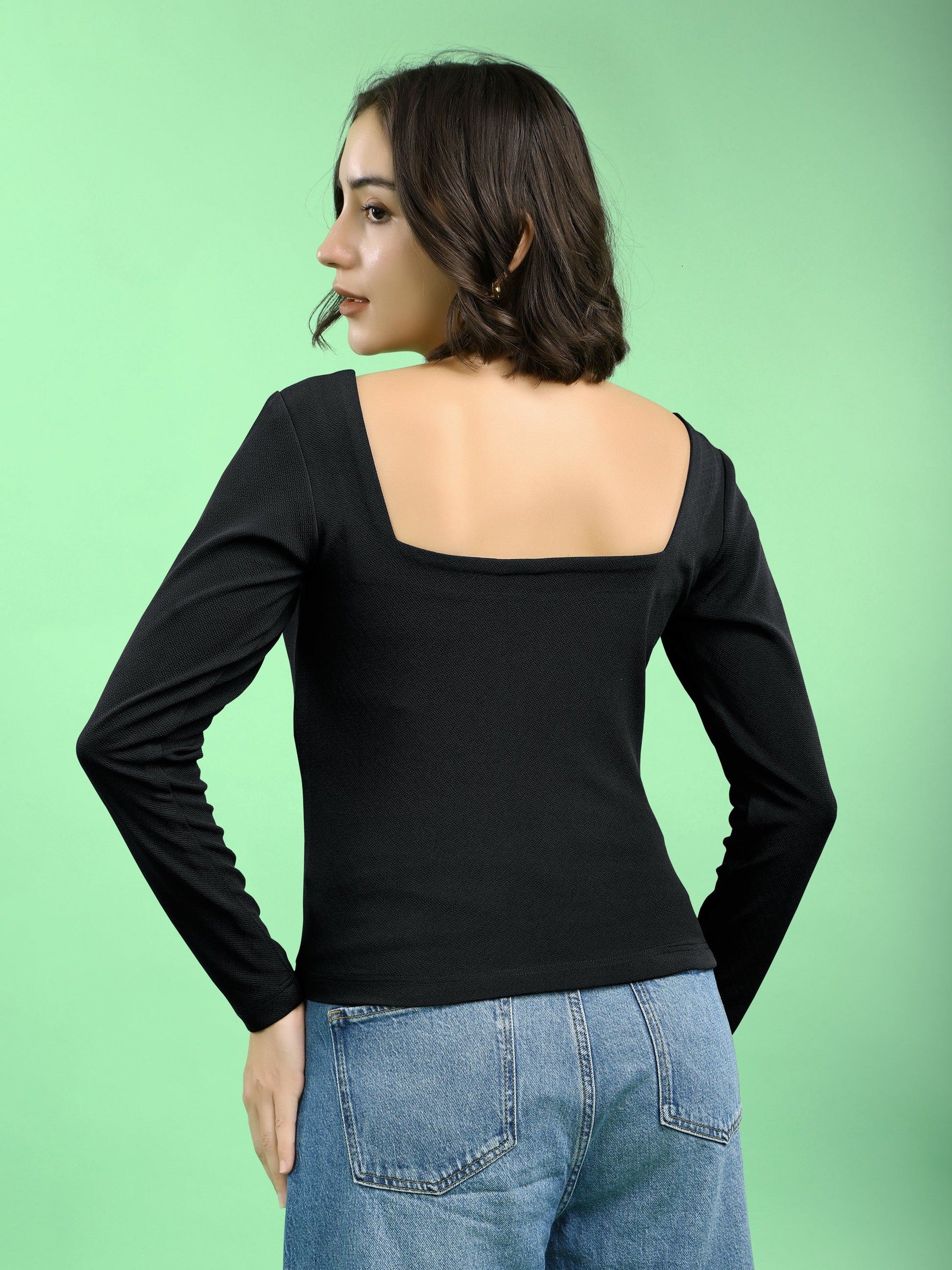 Women Fitted Tee Full Sleeve sweetheart Straight Solid Top