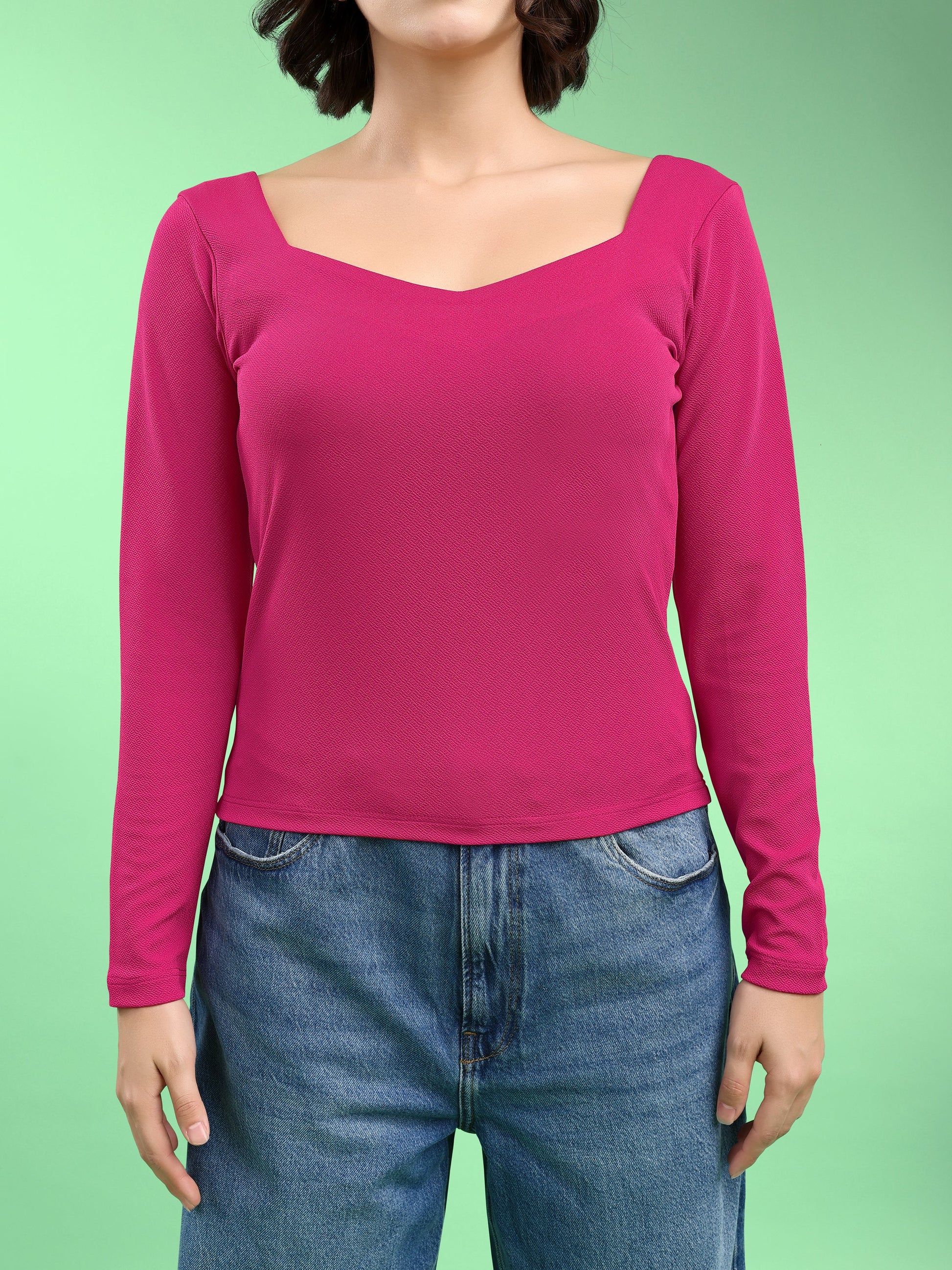 Women Fitted Tee Full Sleeve sweetheart Straight Solid Top