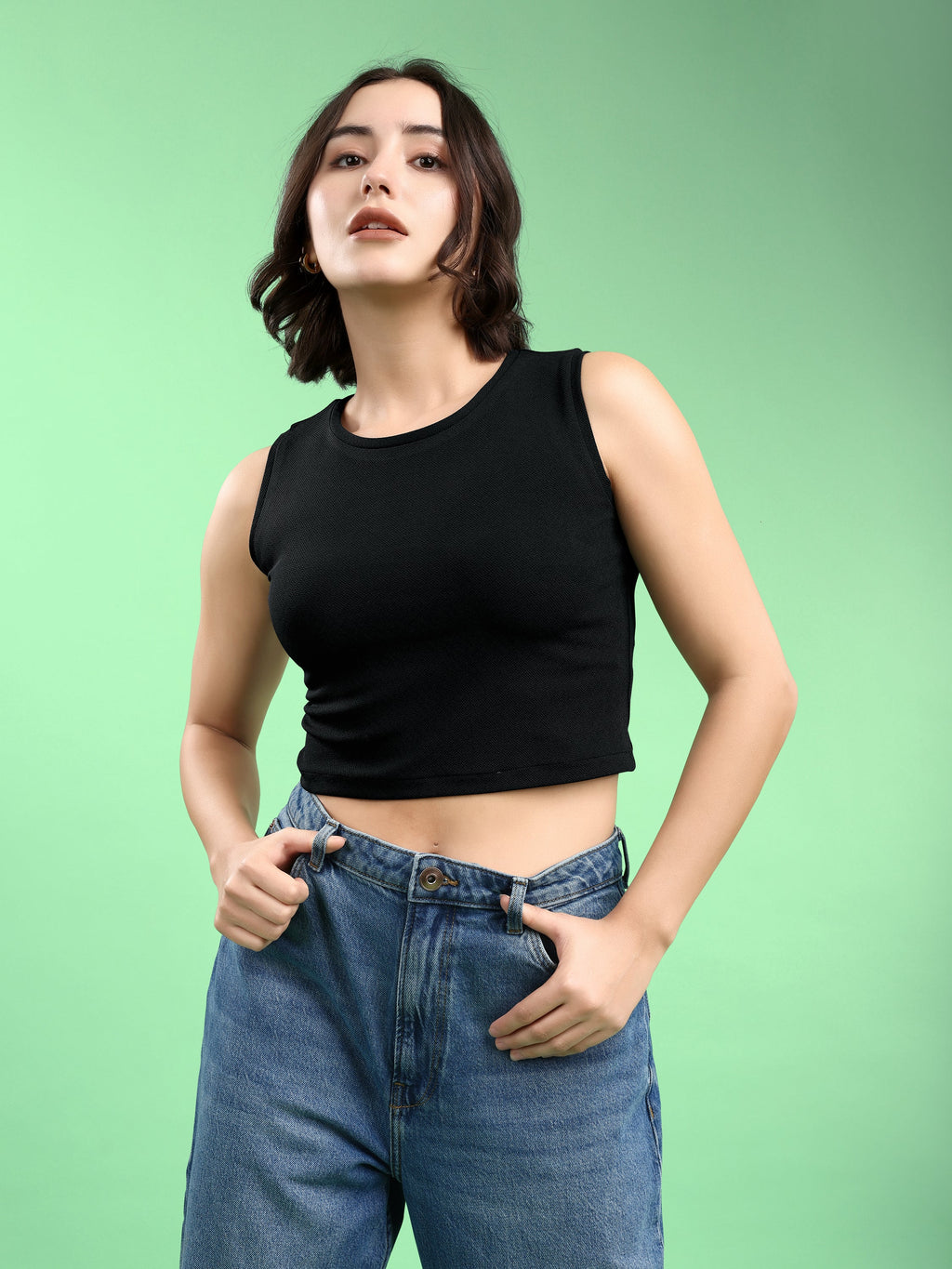 Women Crop Top Sleeveless Round Straight Solid Top