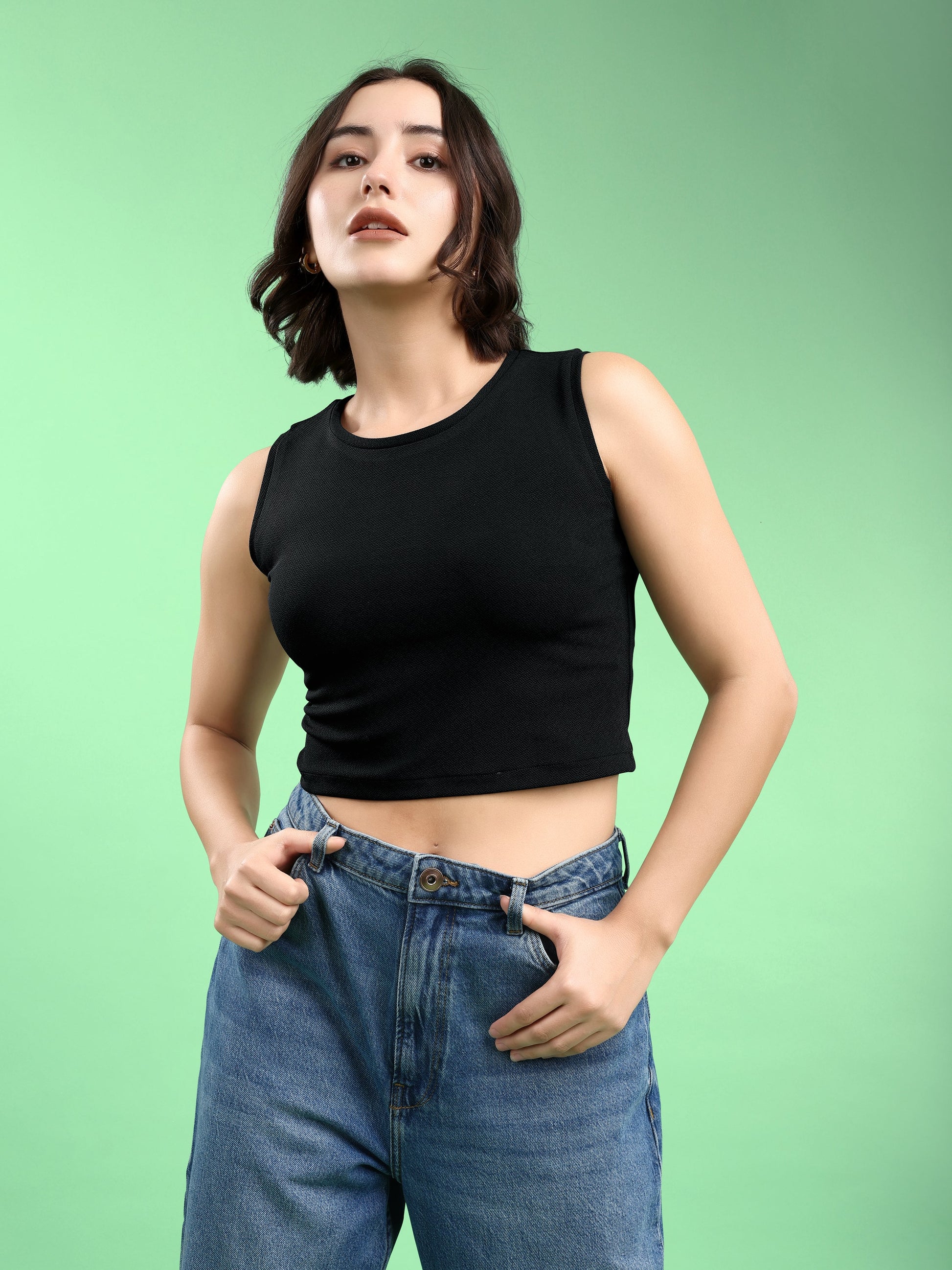 Women Crop Top Sleeveless Round Straight Solid Top