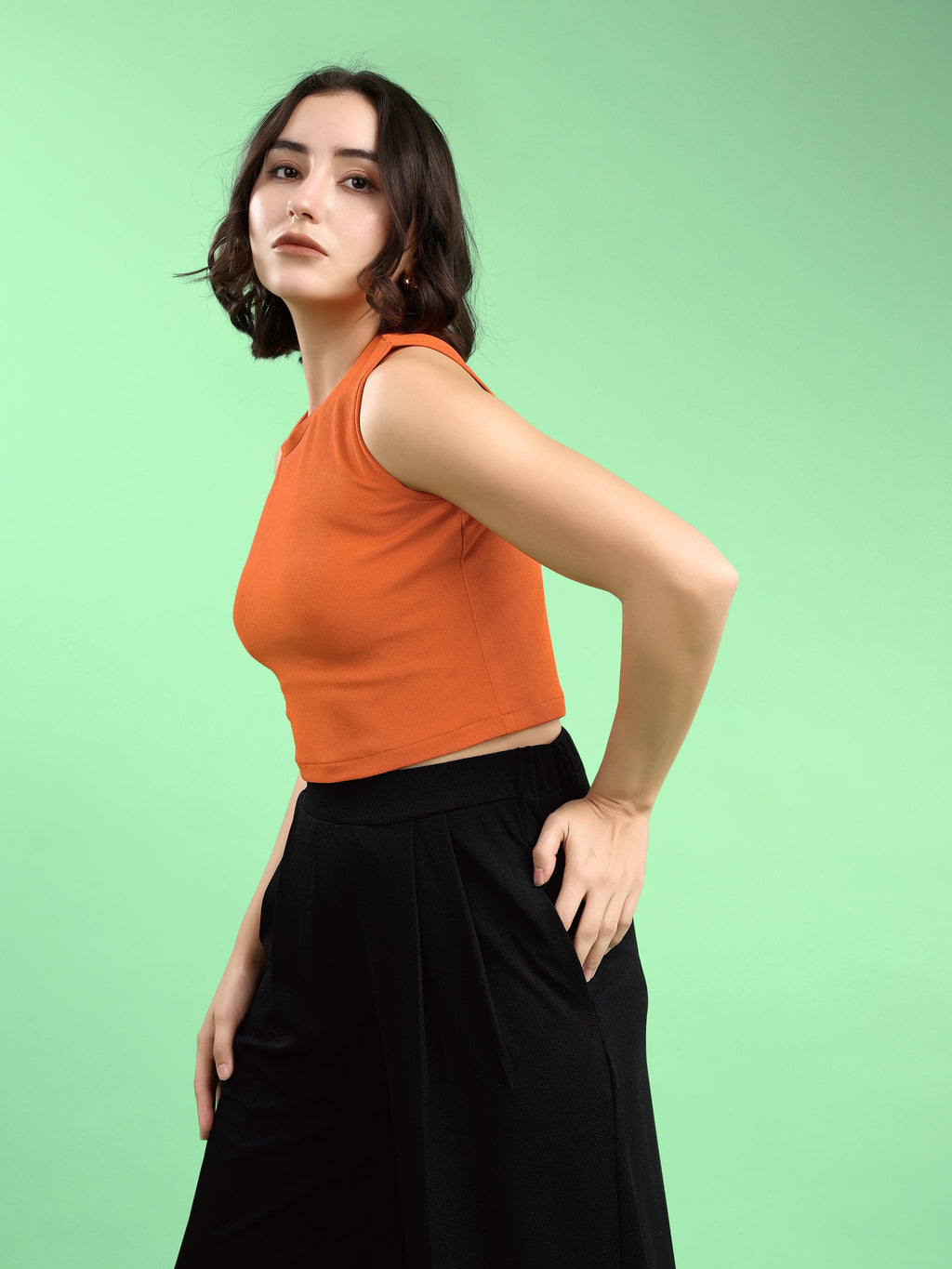 Women Crop Top Sleeveless Round Straight Solid Top