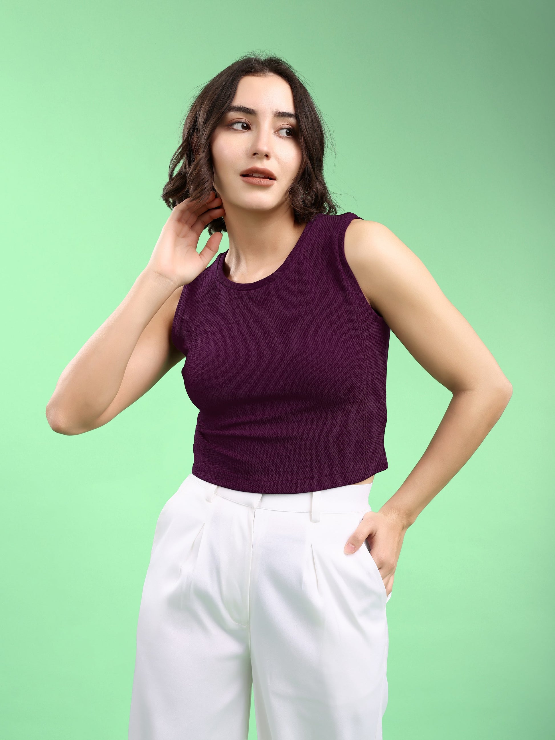 Women Crop Top Sleeveless Round Straight Solid Top