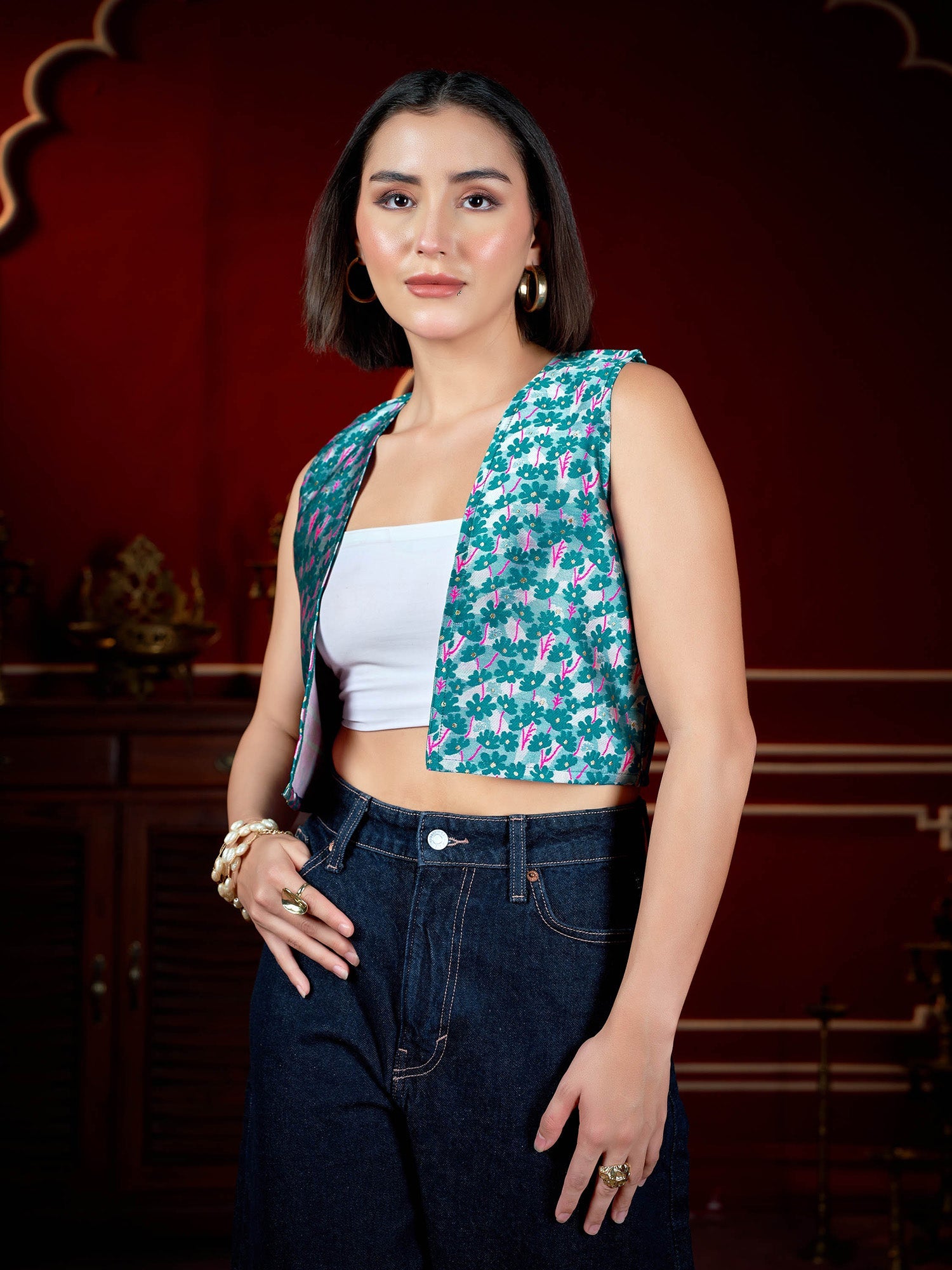 Women Vests Sleeveless V - Neck Emblished Straight Floral Top