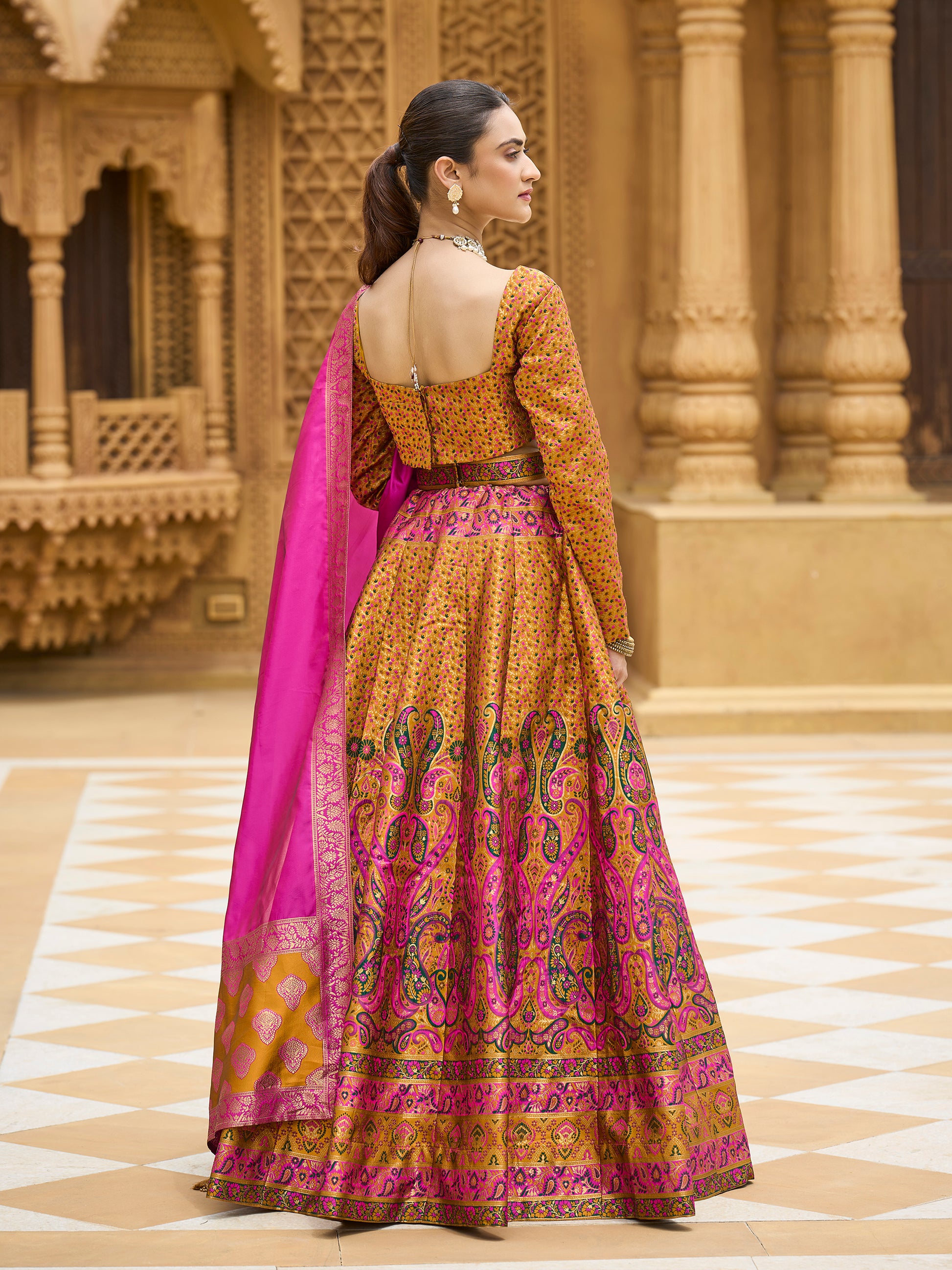 Women's Yellow Kanjiwaram Lehengas