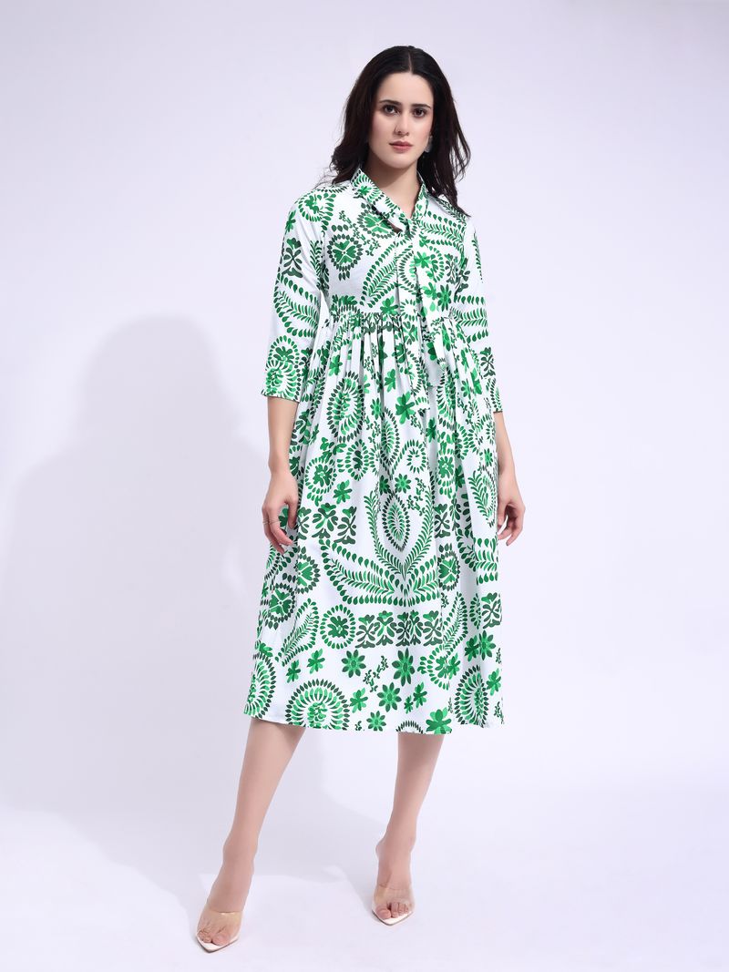 Women's Green Fit & Flared Midi Regular Sleevee Dress