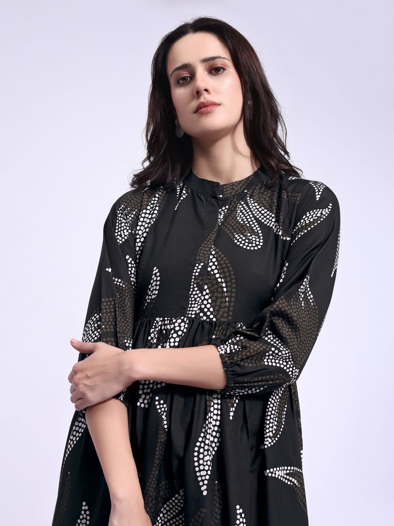 Women's Black Fit & Flared Midi Puff Sleeve Dress