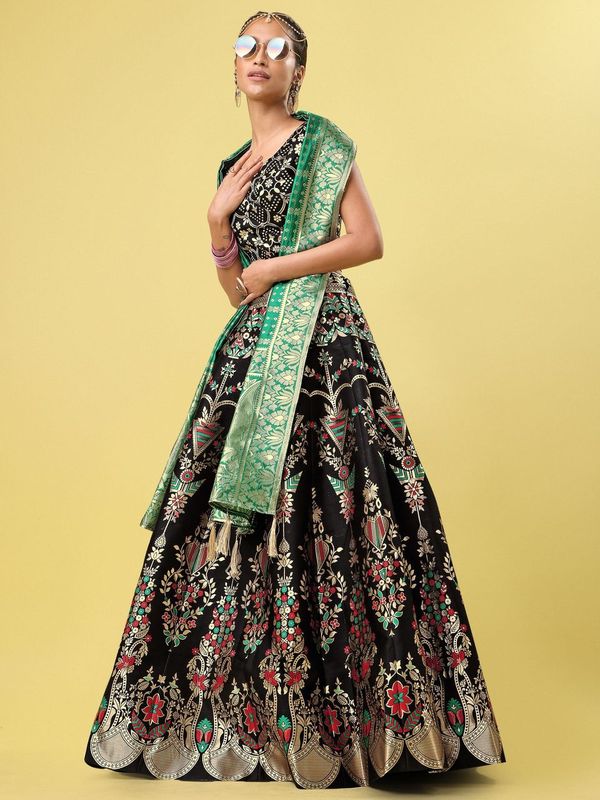 Women Black Floral Print Lehenga