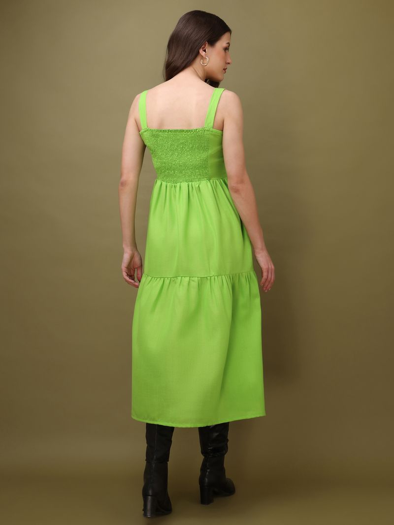 Women's Green Solid Fit & Flare Midi Dress