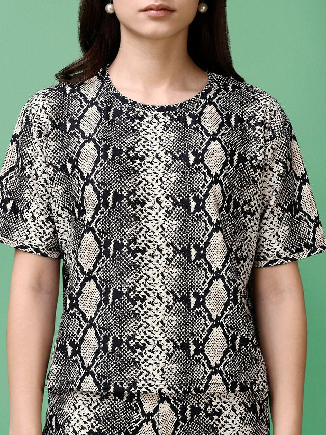 Women Beige and Black Printed Co-ords