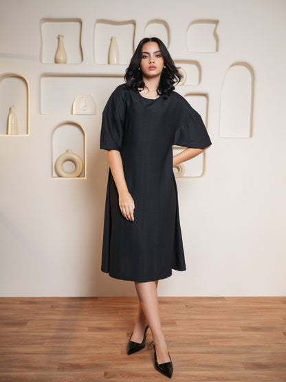 Women Relaxed Round Neck Dress