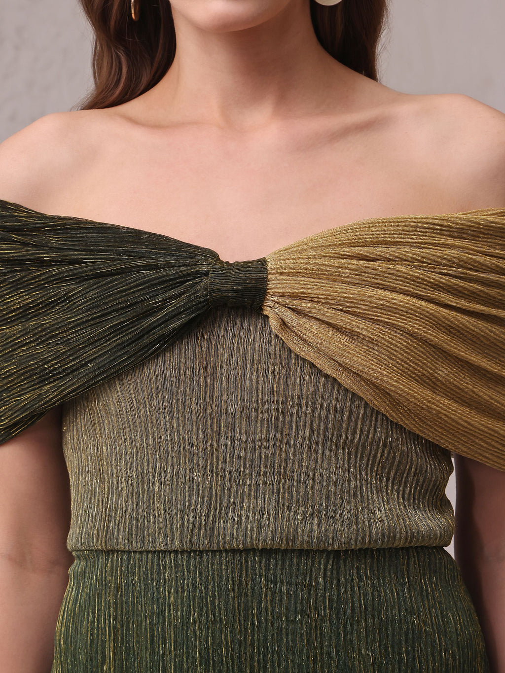 Women's Green Fit & Flare Off Shoulder Dress