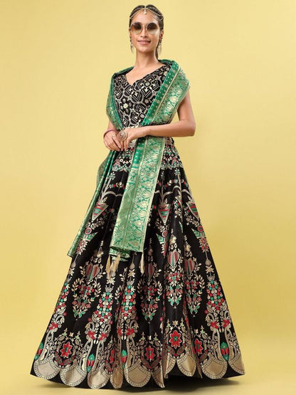 Women Black Floral Print Lehenga