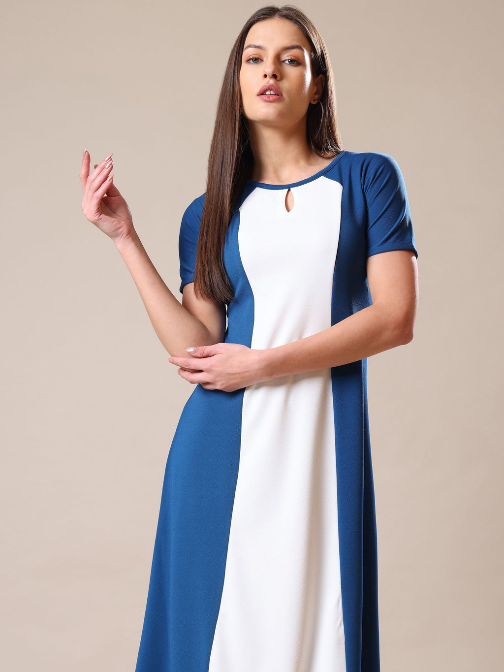 Women's Round Neck Short Sleeve Teal Dress