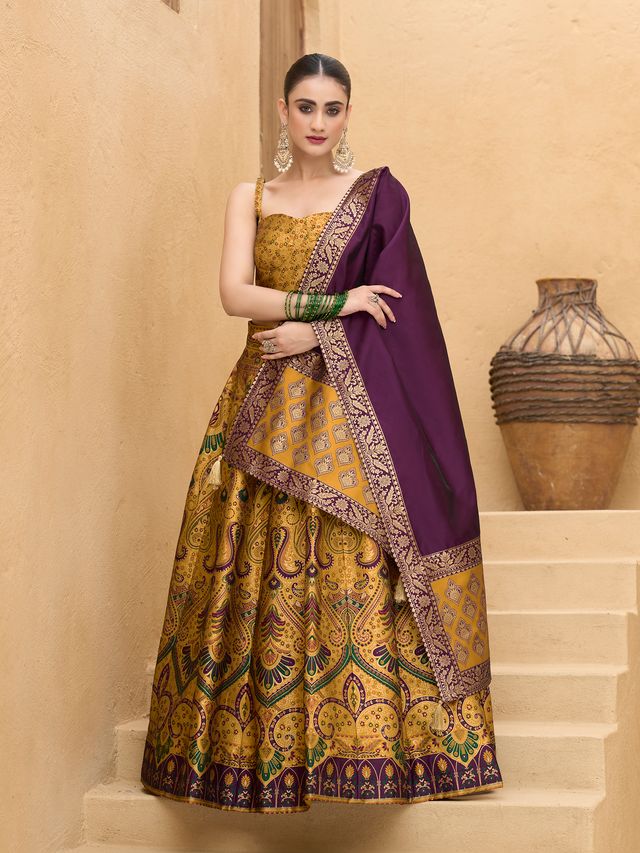 Women's Yellow Kanjiwaram Lehengas
