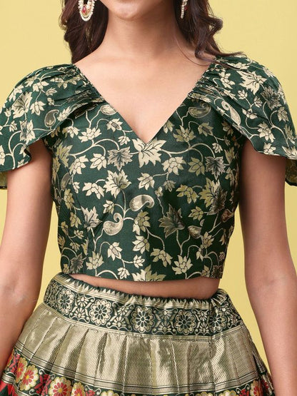 Women Green Embellished  Lehenga