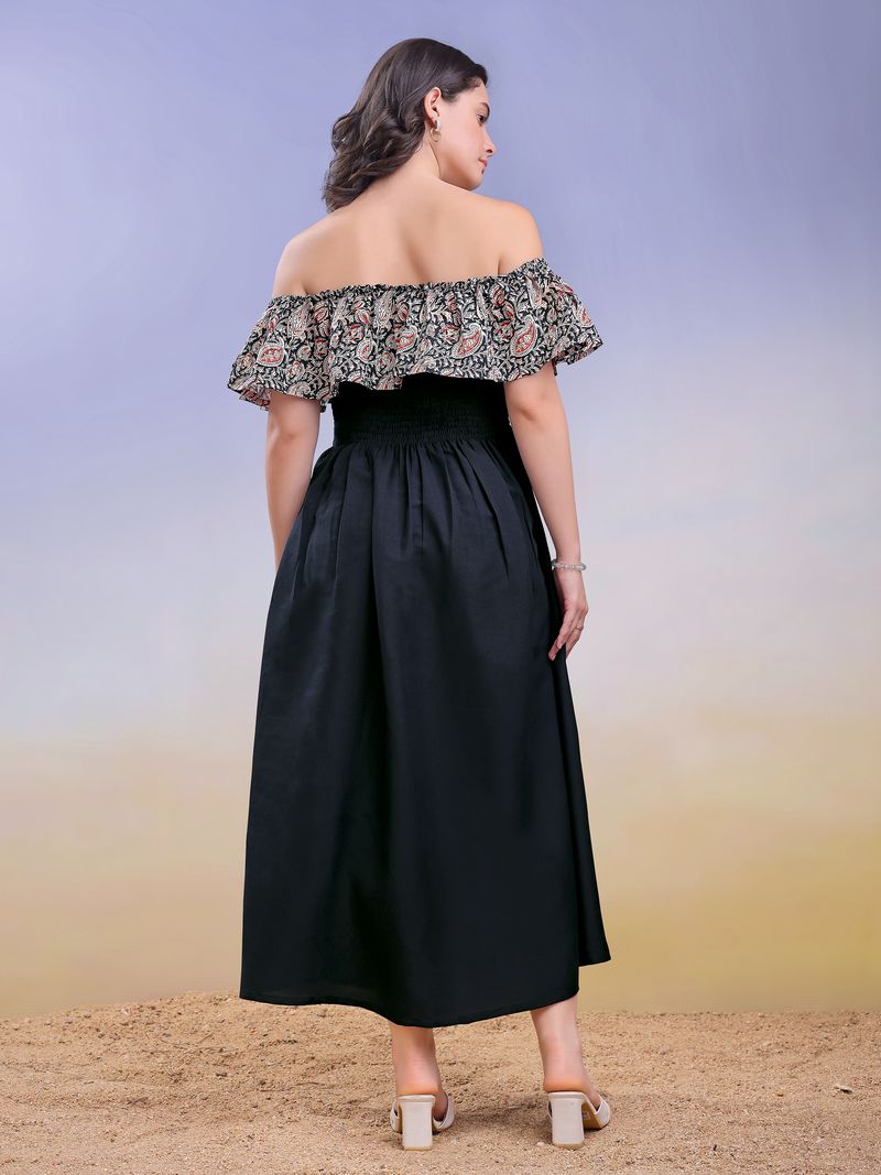 Women's Black Solid Off Shoulder Sleeveless Dress